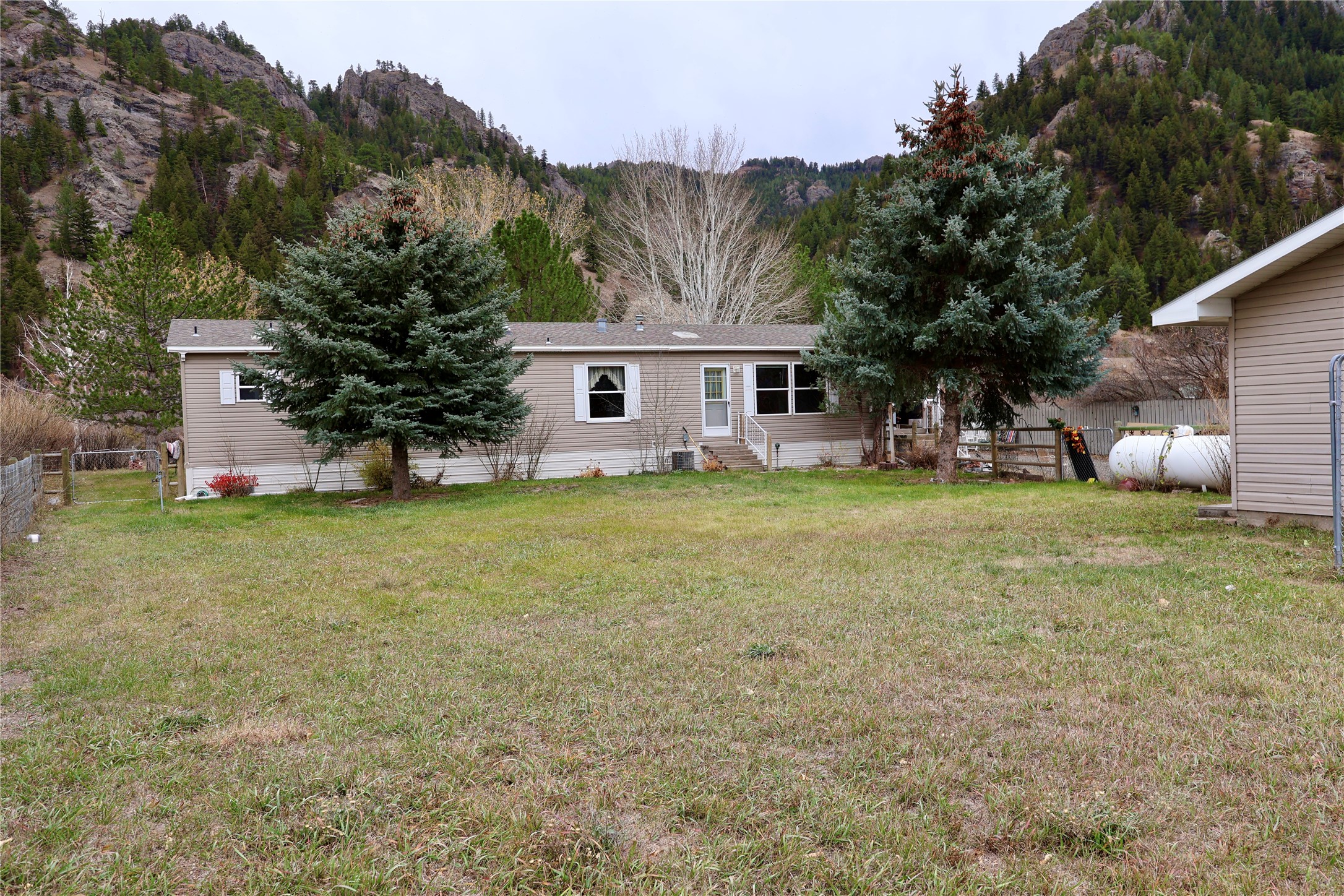 29 River Drive Property Photo 40