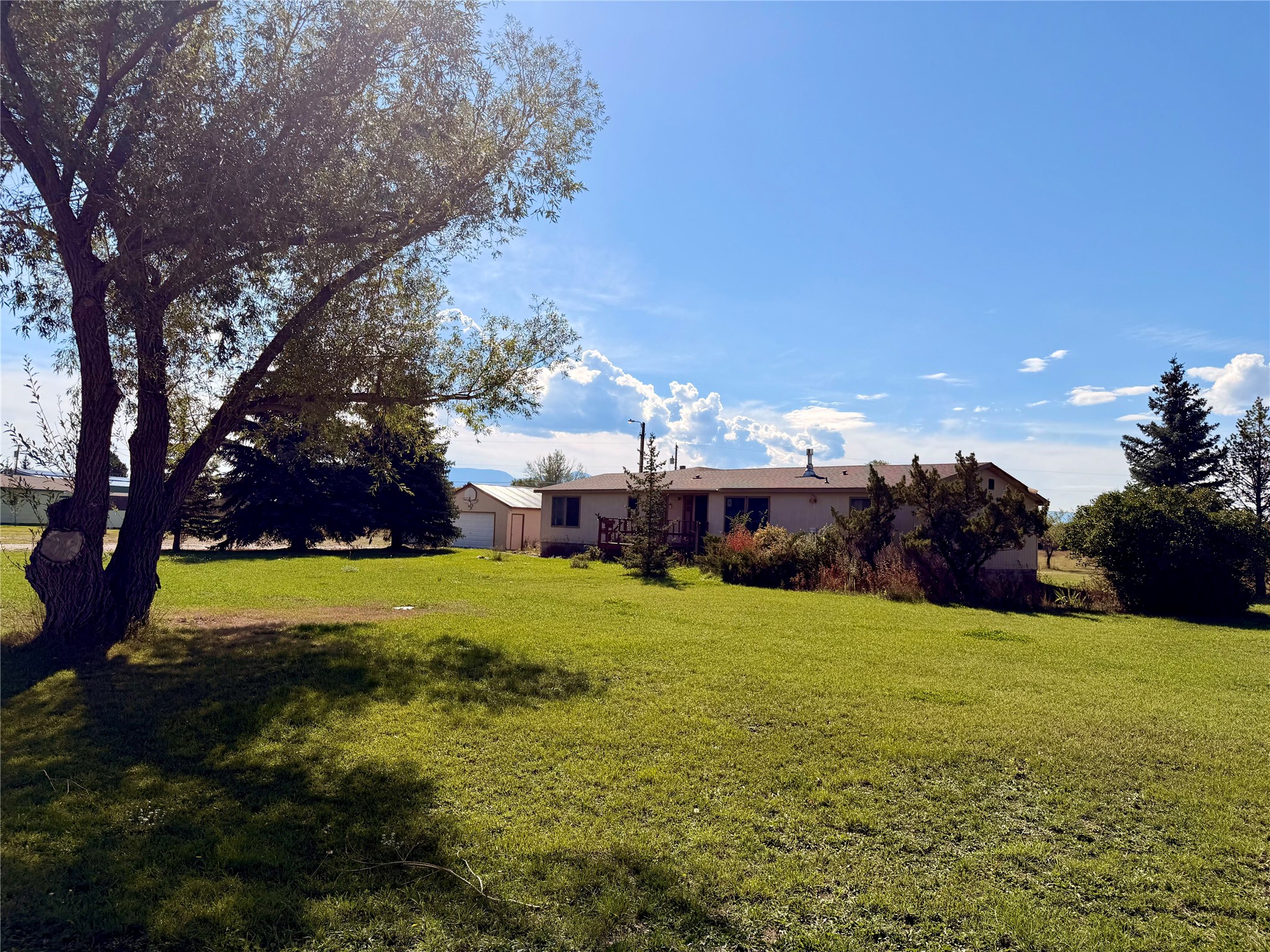 3257 Lanning Road Property Photo 2