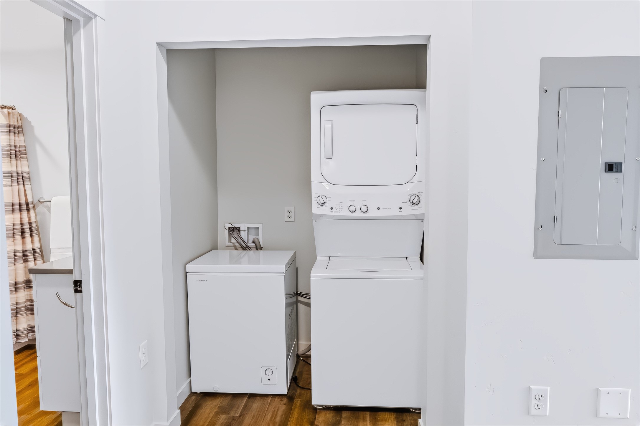 100 Woodlands Way B-204 Property Photo 17