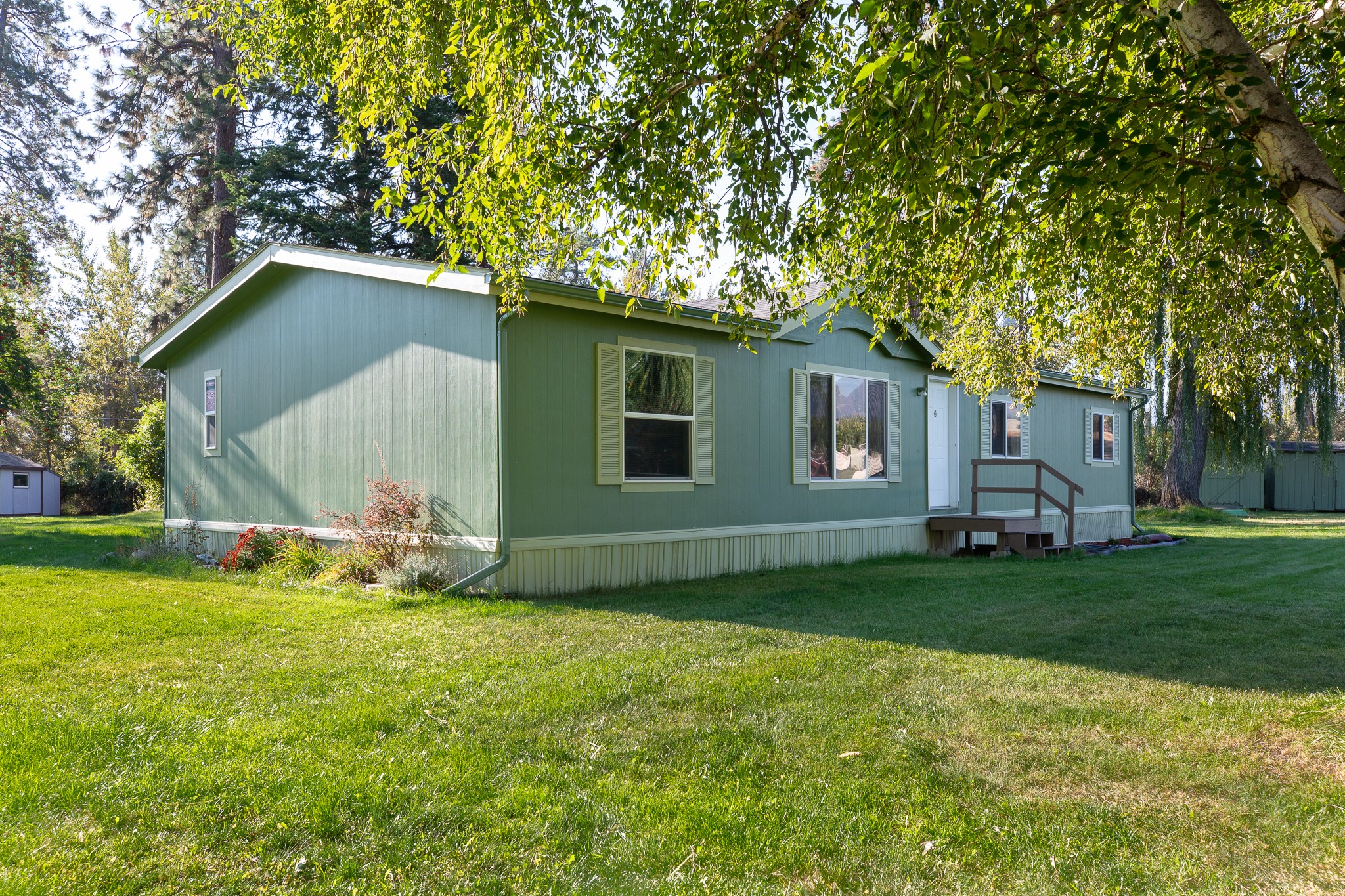 10011 Gateway Road 23 Property Photo 3