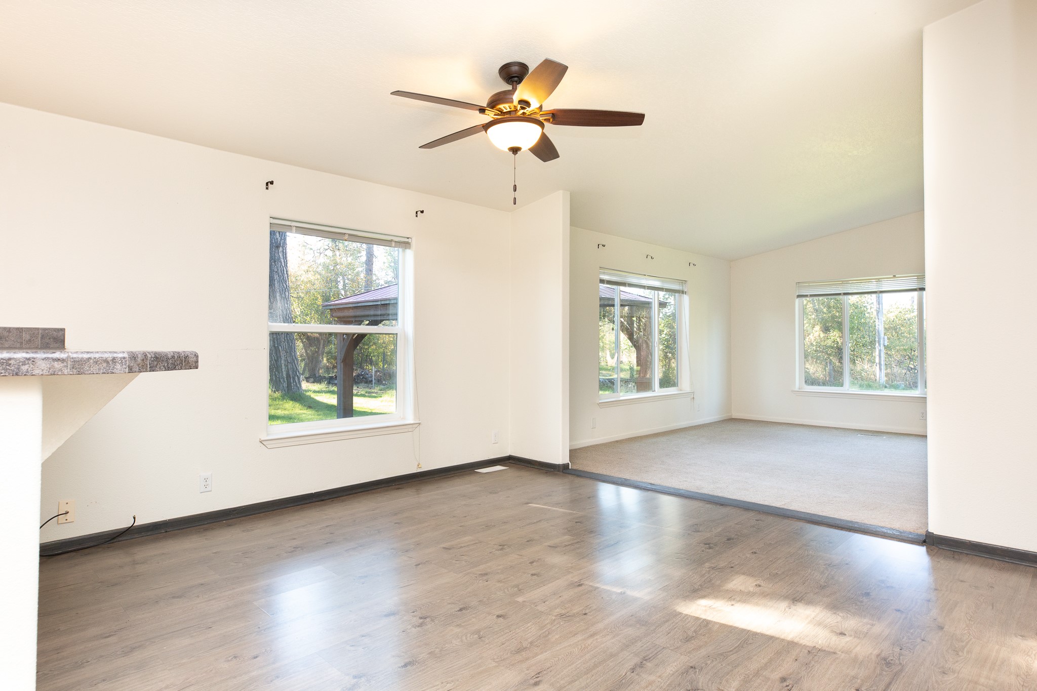10011 Gateway Road 23 Property Photo 28