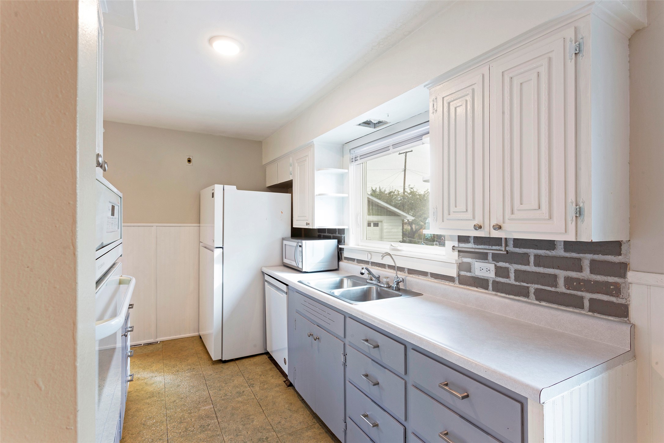 2406 Spurgin Road Property Photo 12