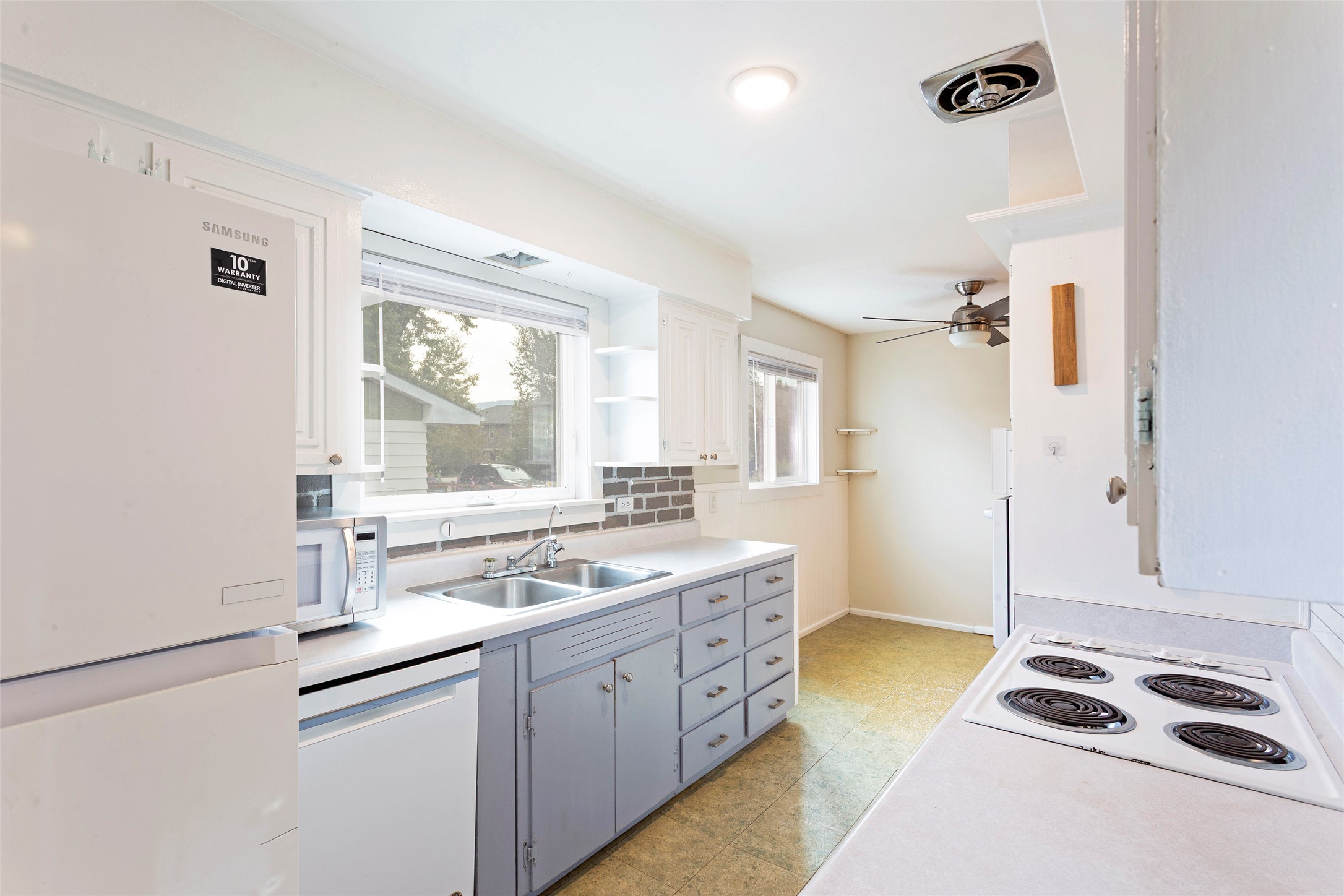 2406 Spurgin Road Property Photo 14