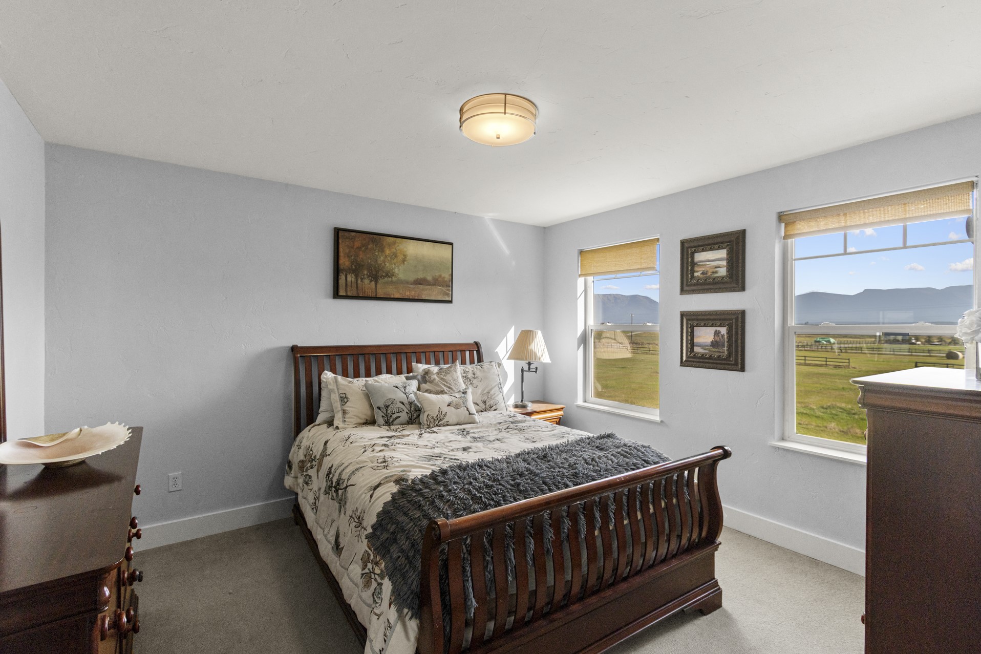 990 Farm Road Property Photo 22