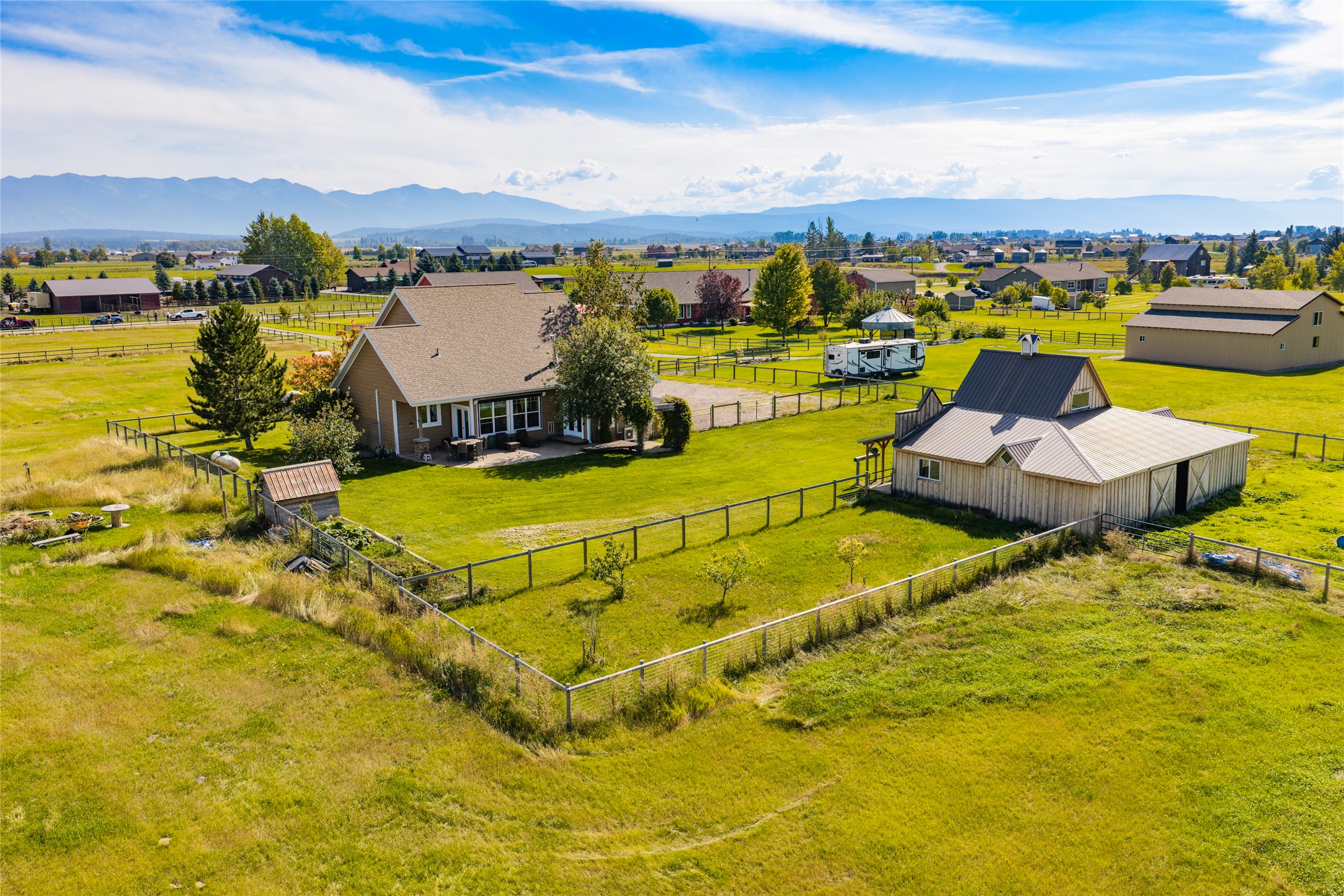990 Farm Road Property Photo 46