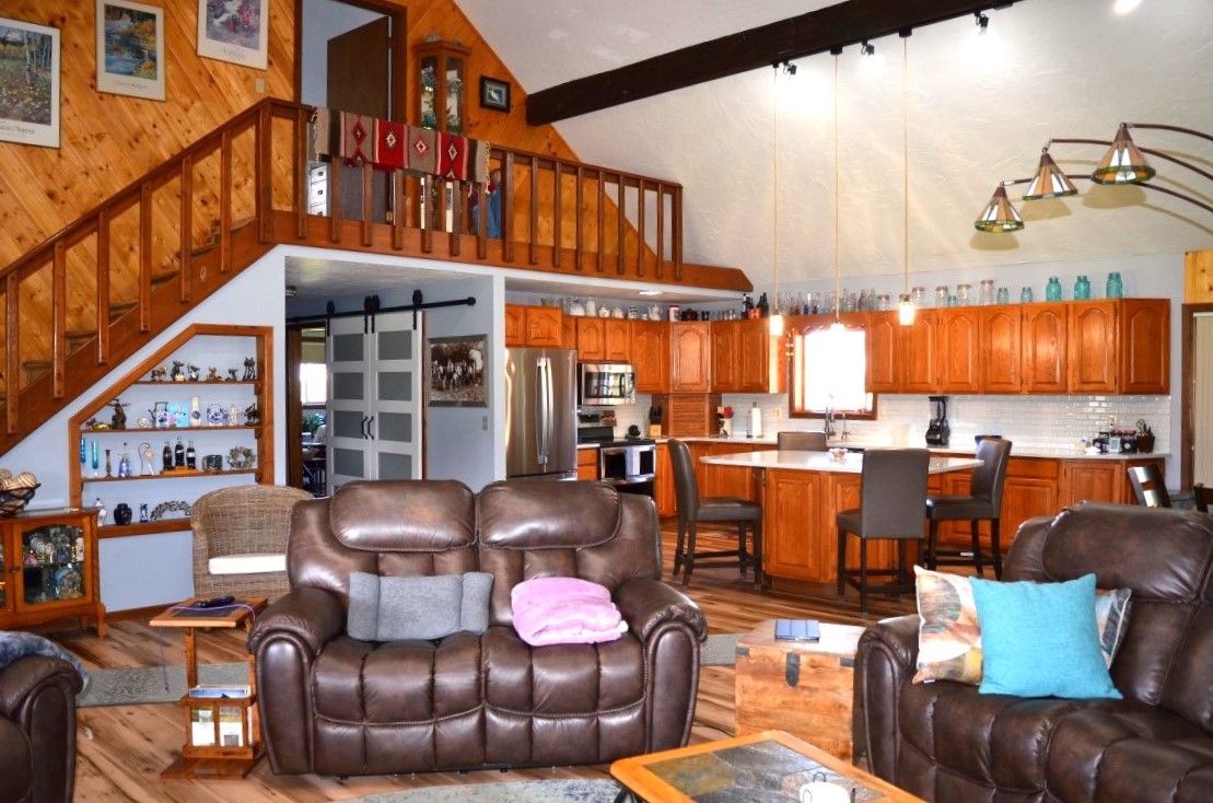 1122 Sunshine Road Property Photo 3