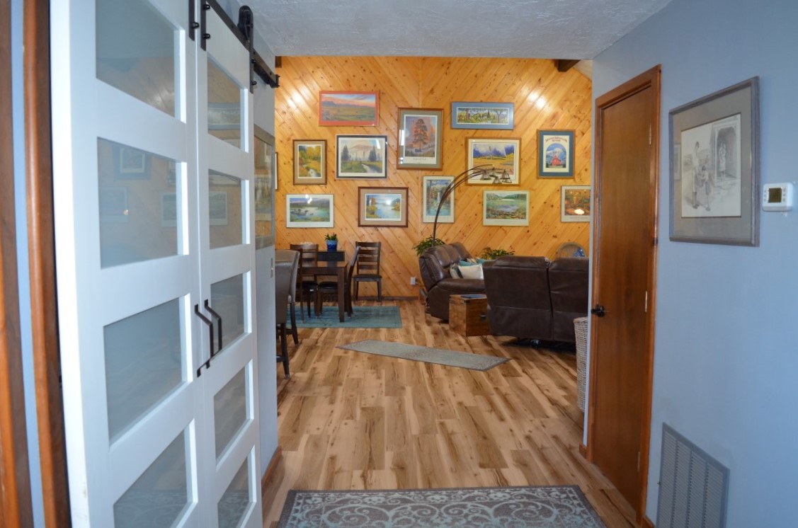 1122 Sunshine Road Property Photo 8