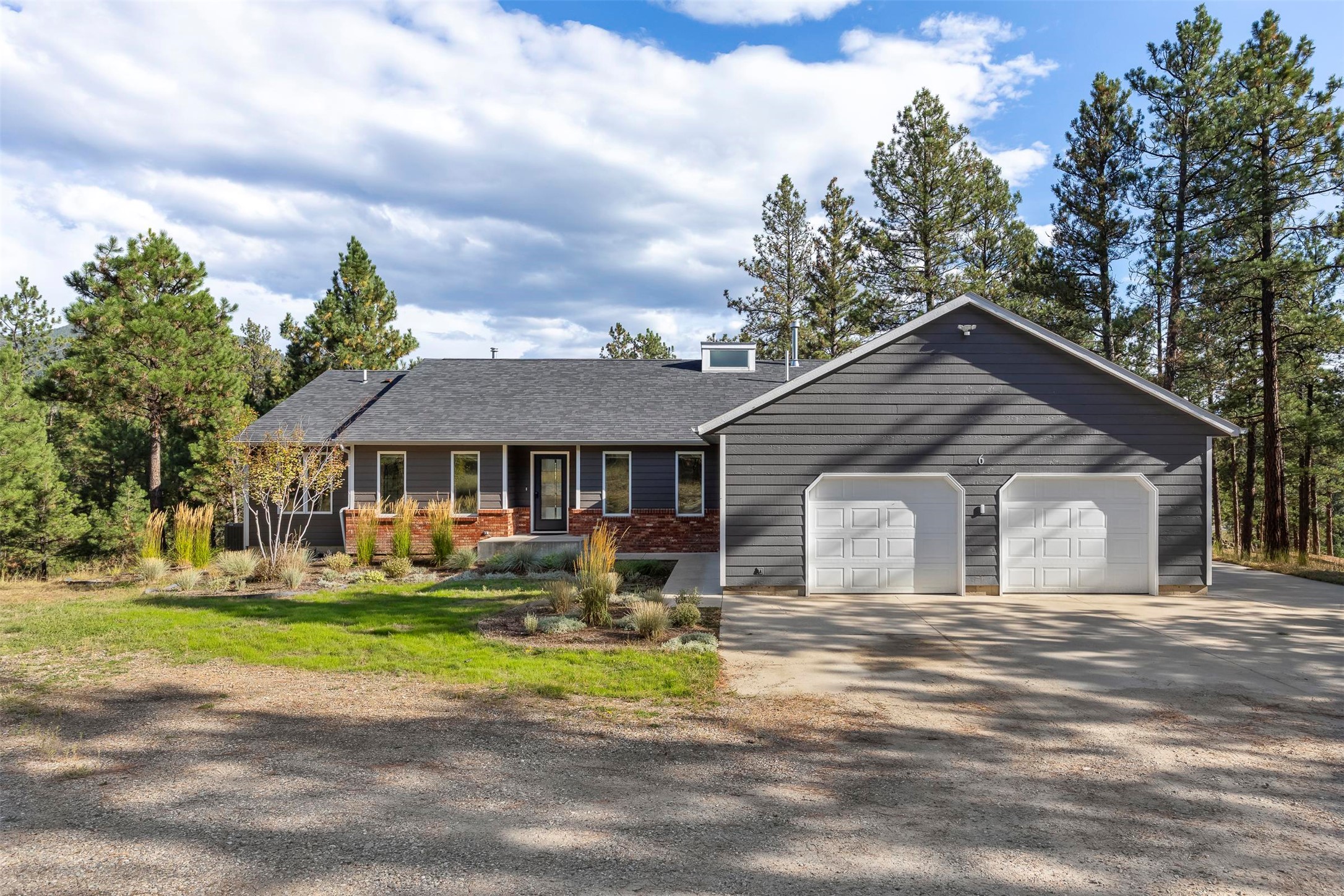 6 Antelope Way Property Photo 2