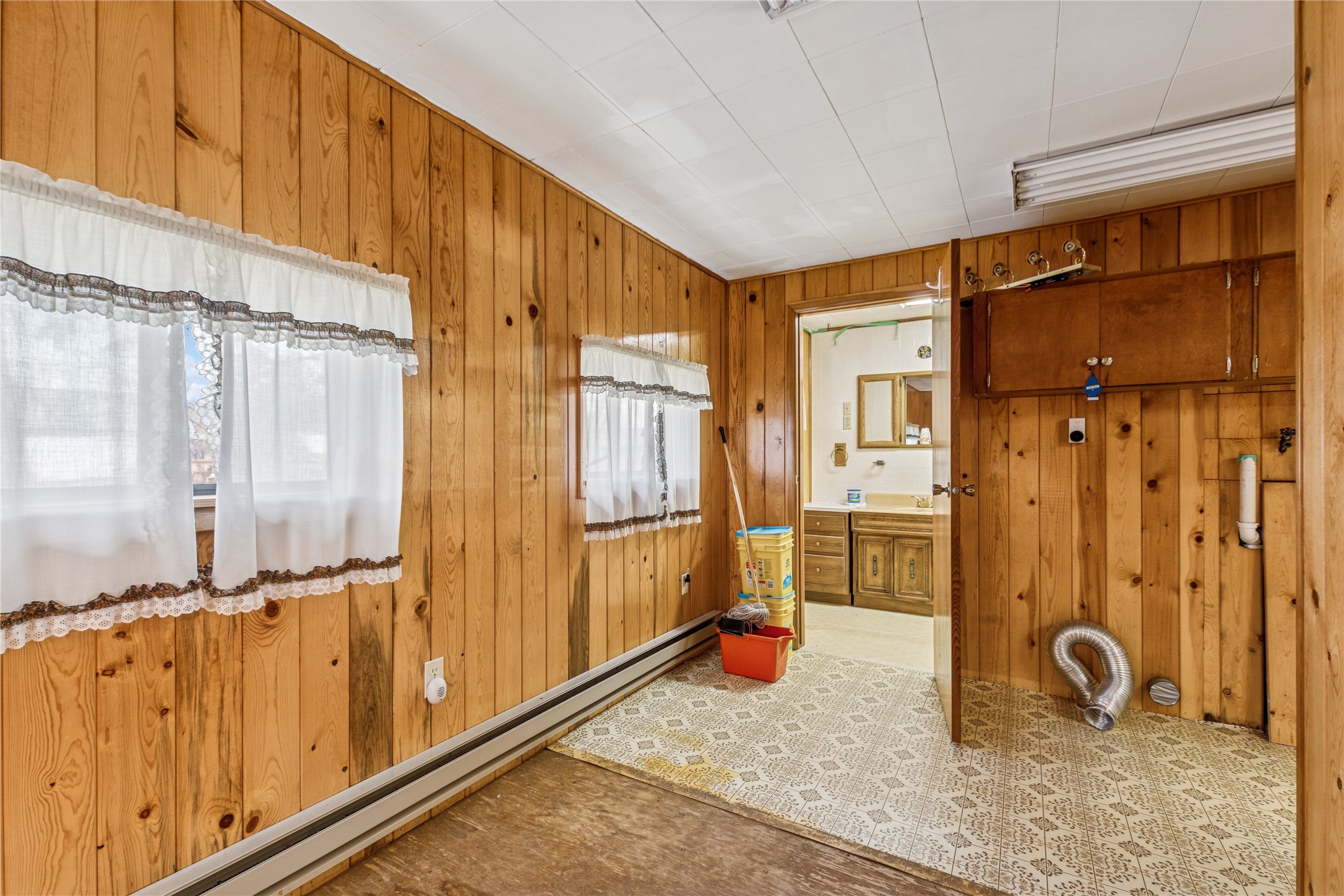 106 West Avenue S Property Photo 15