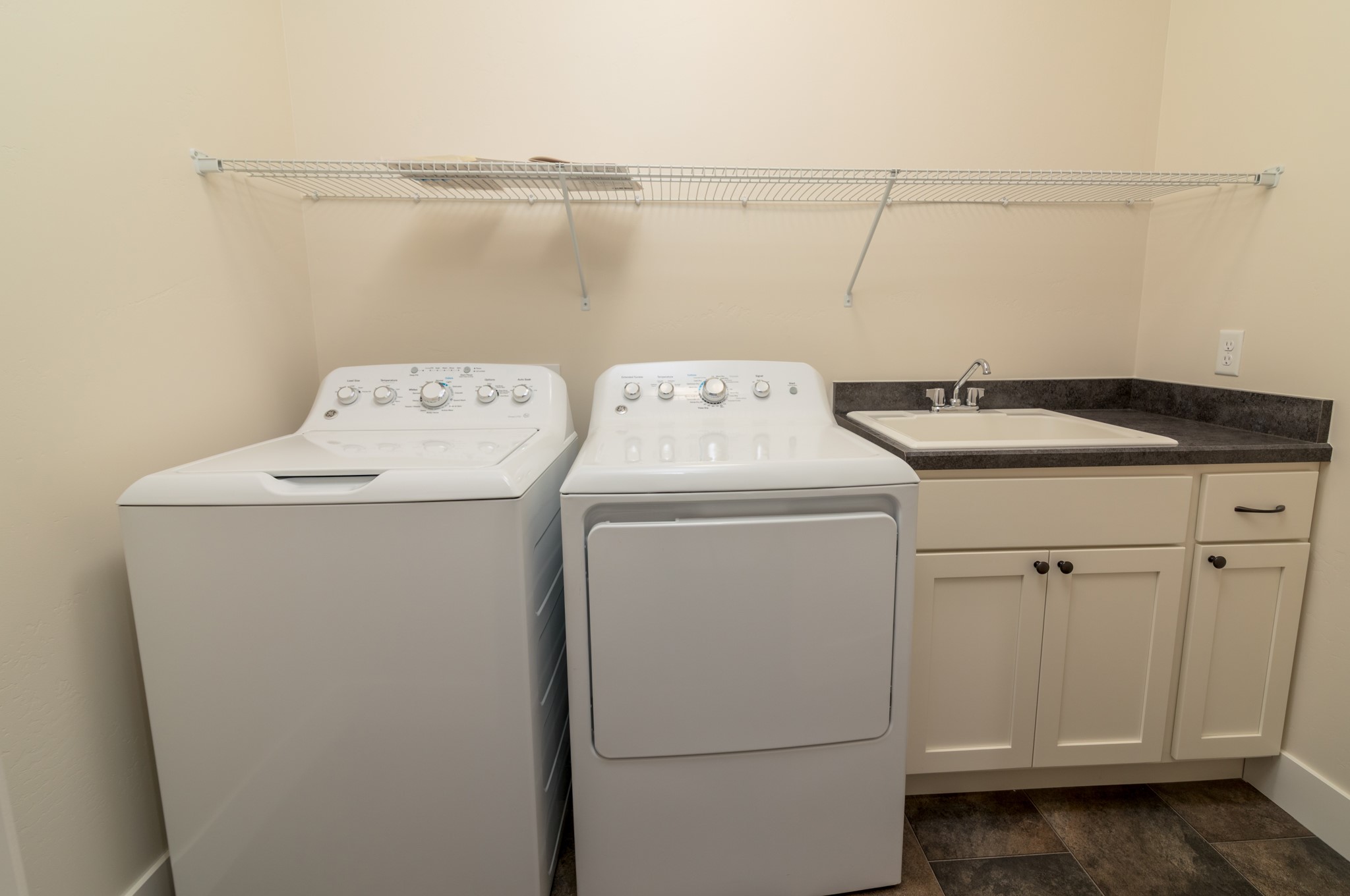 6987 Shaver Drive Property Photo 21