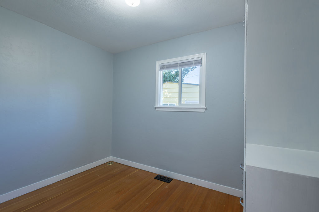 311 N 4th Street Property Photo 13
