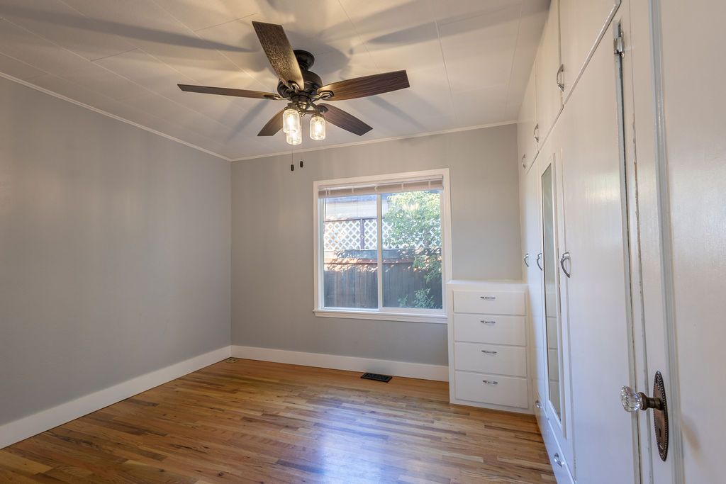 311 N 4th Street Property Photo 15