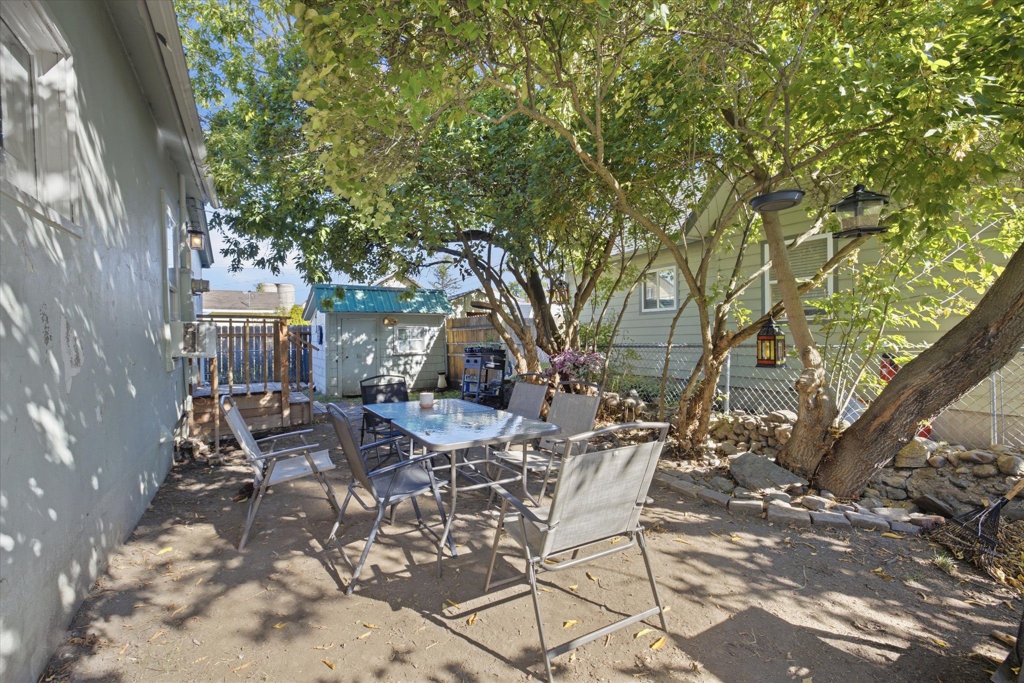 537 2nd Street W Property Photo 17