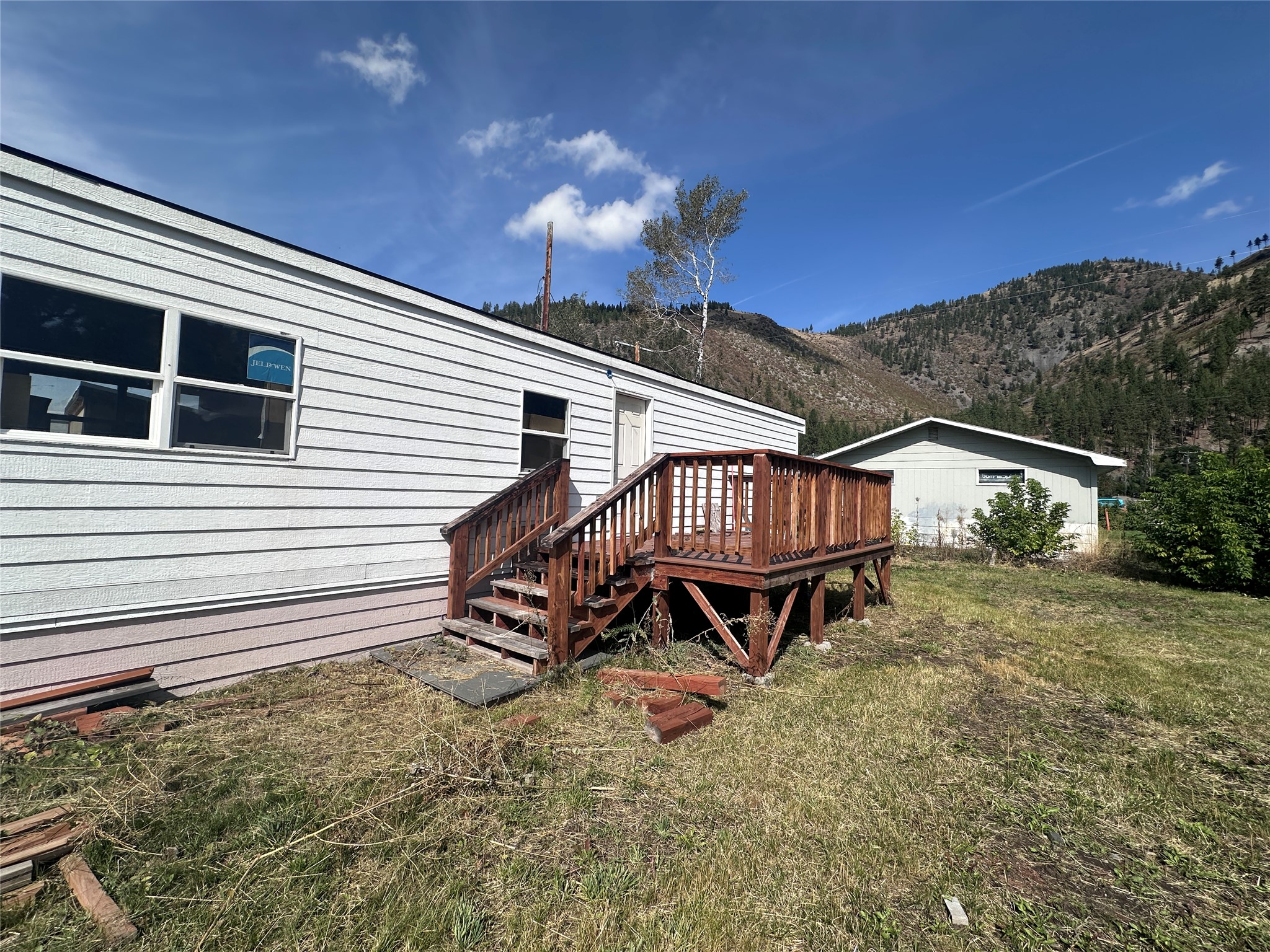 1355 Tremper Drive Property Photo 3