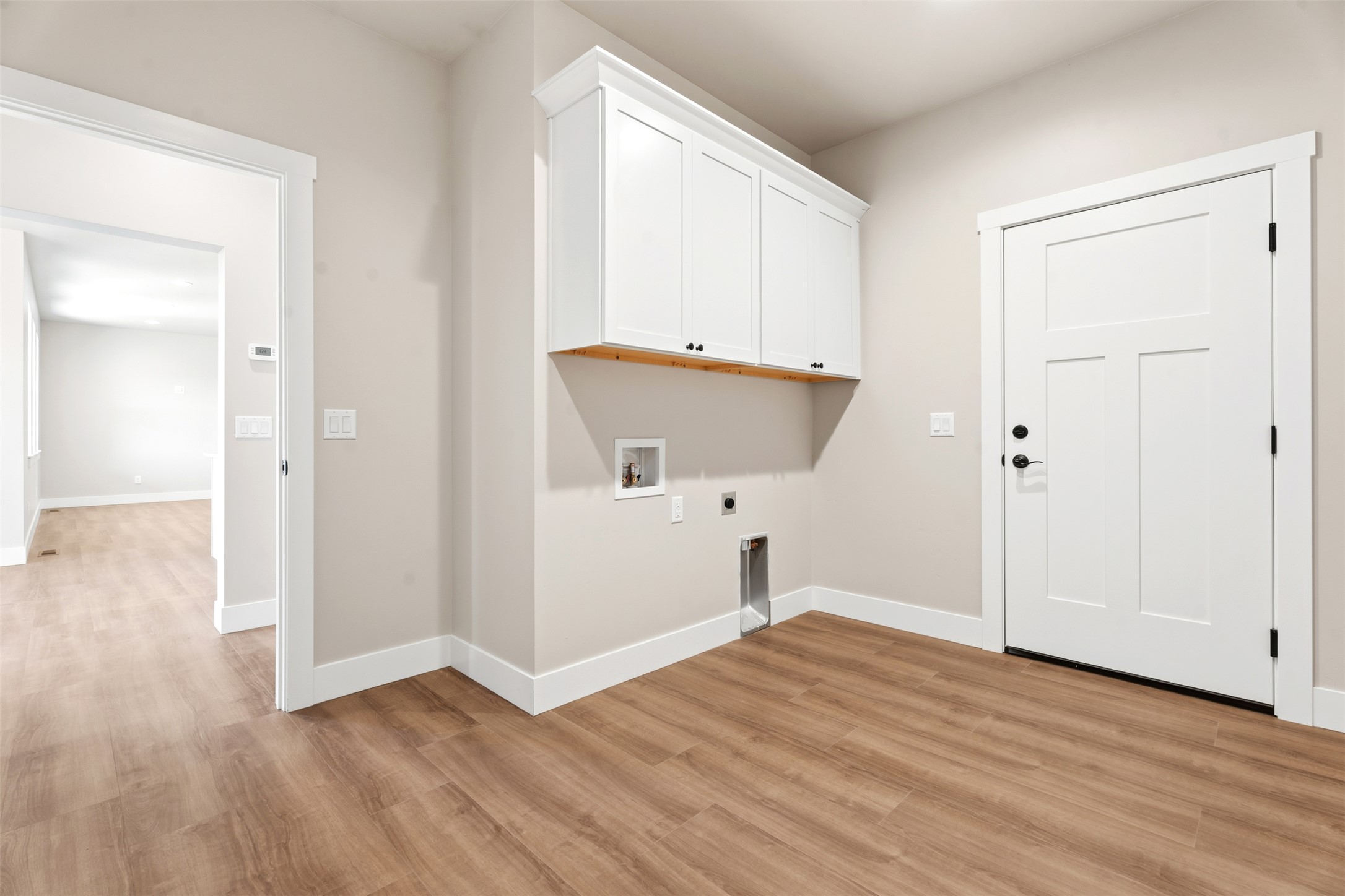 454 Rio Lane Property Photo 24