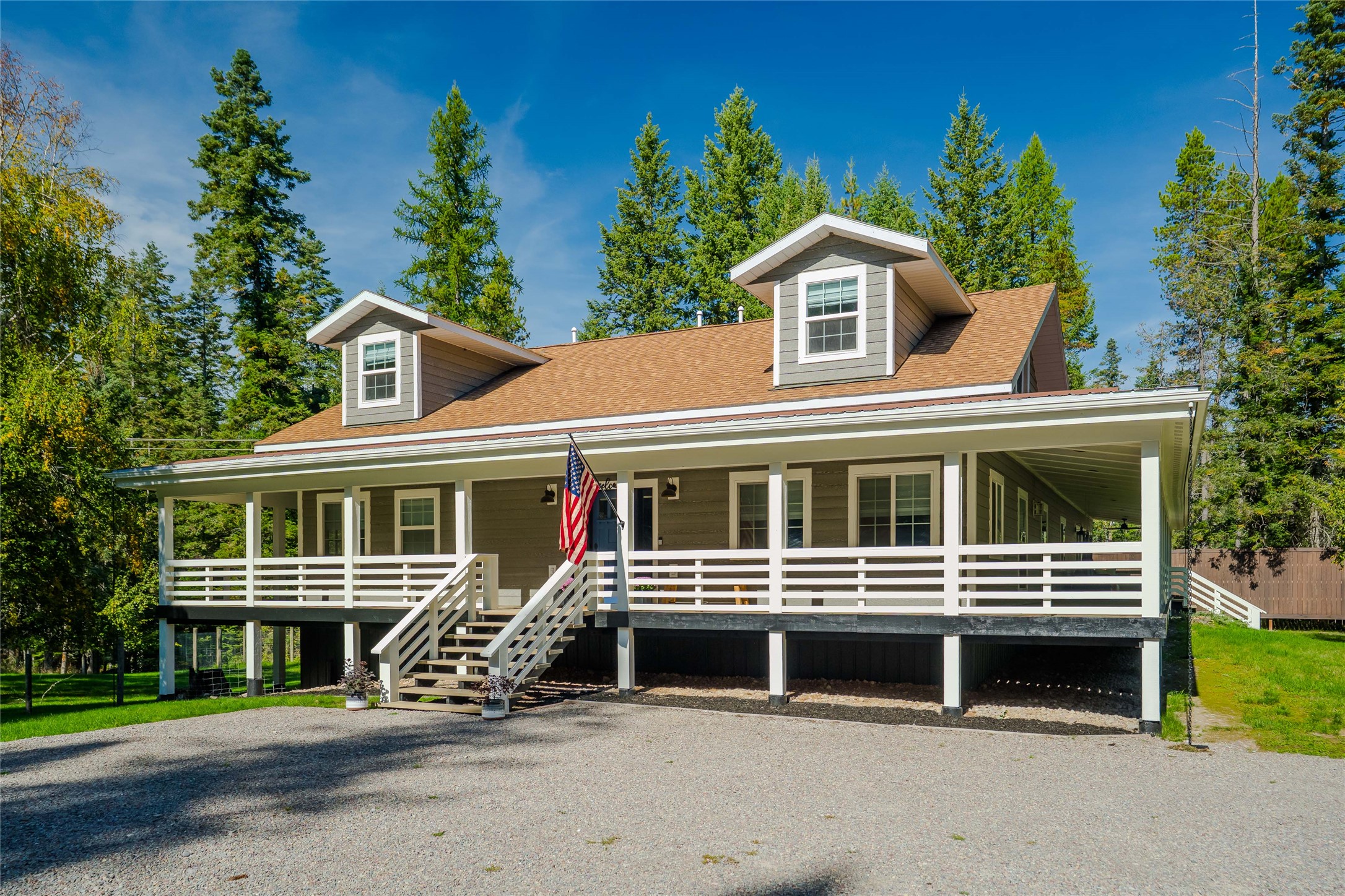 4926 Foothill Road Property Photo 1