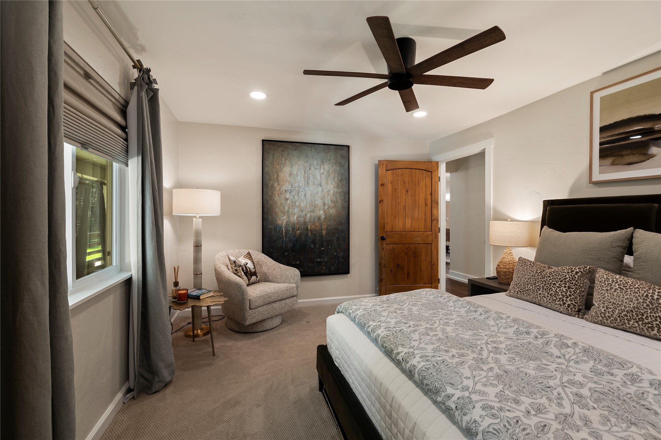 4926 Foothill Road Property Photo 27