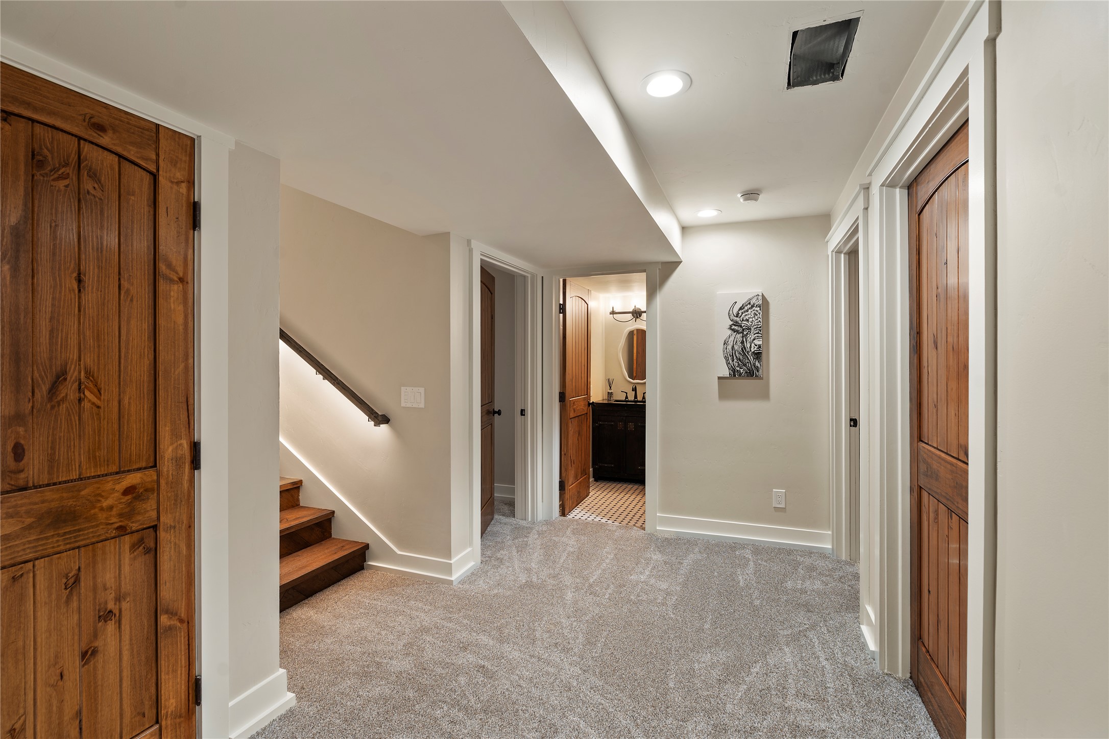 4926 Foothill Road Property Photo 44