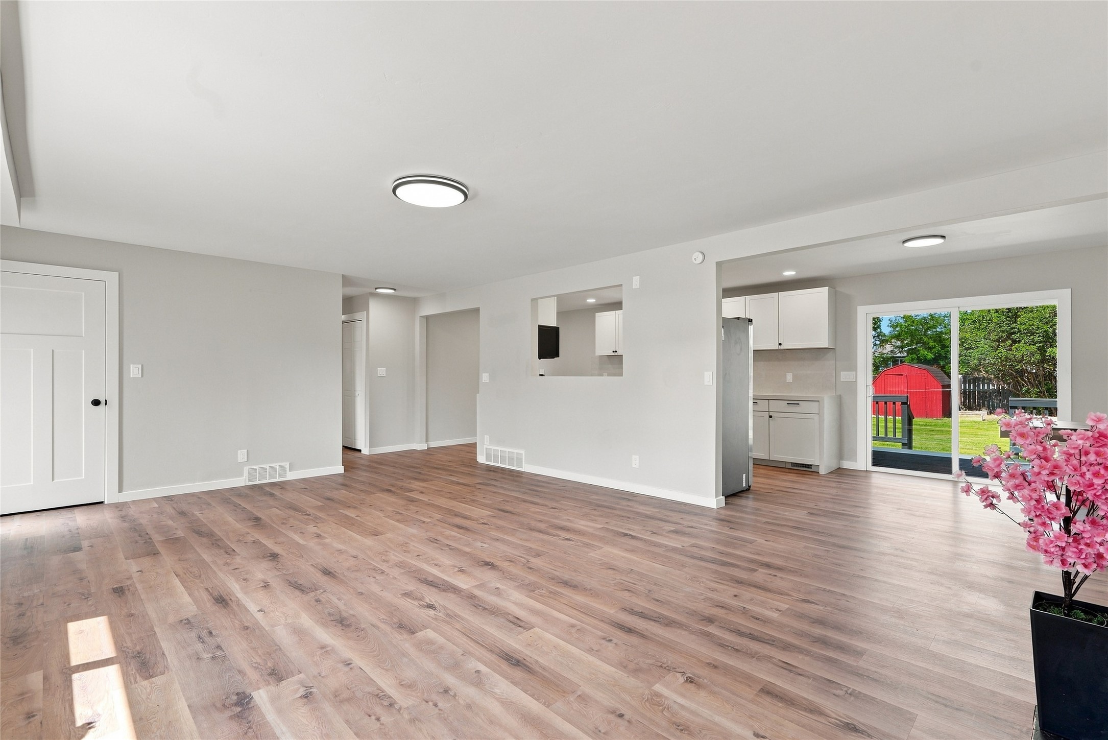 3412 Helena Drive Property Photo 11