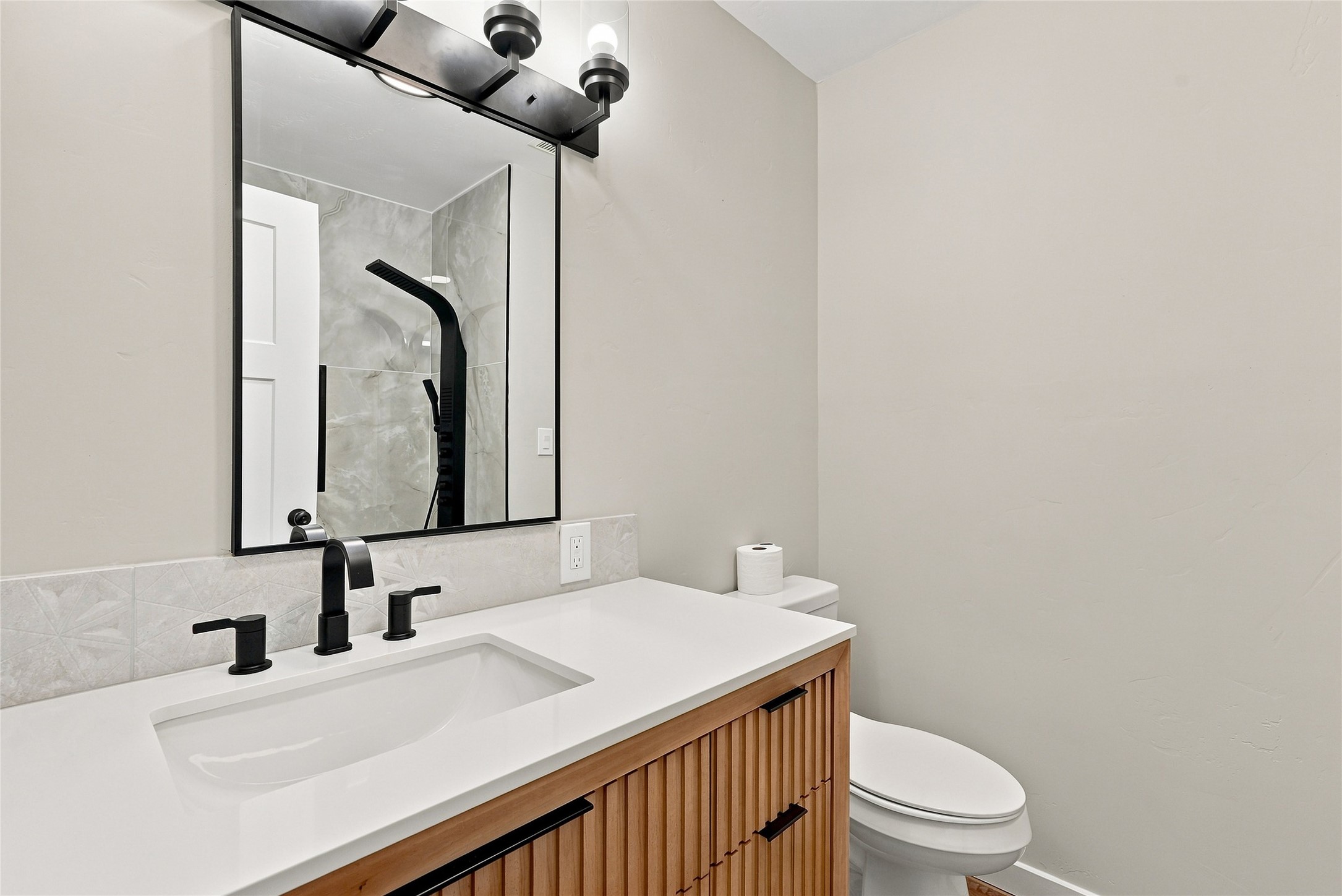 3412 Helena Drive Property Photo 27