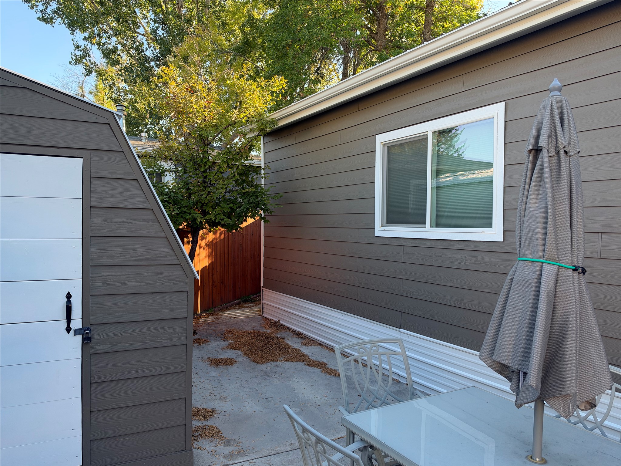 3000 Villard 50 Property Photo 7