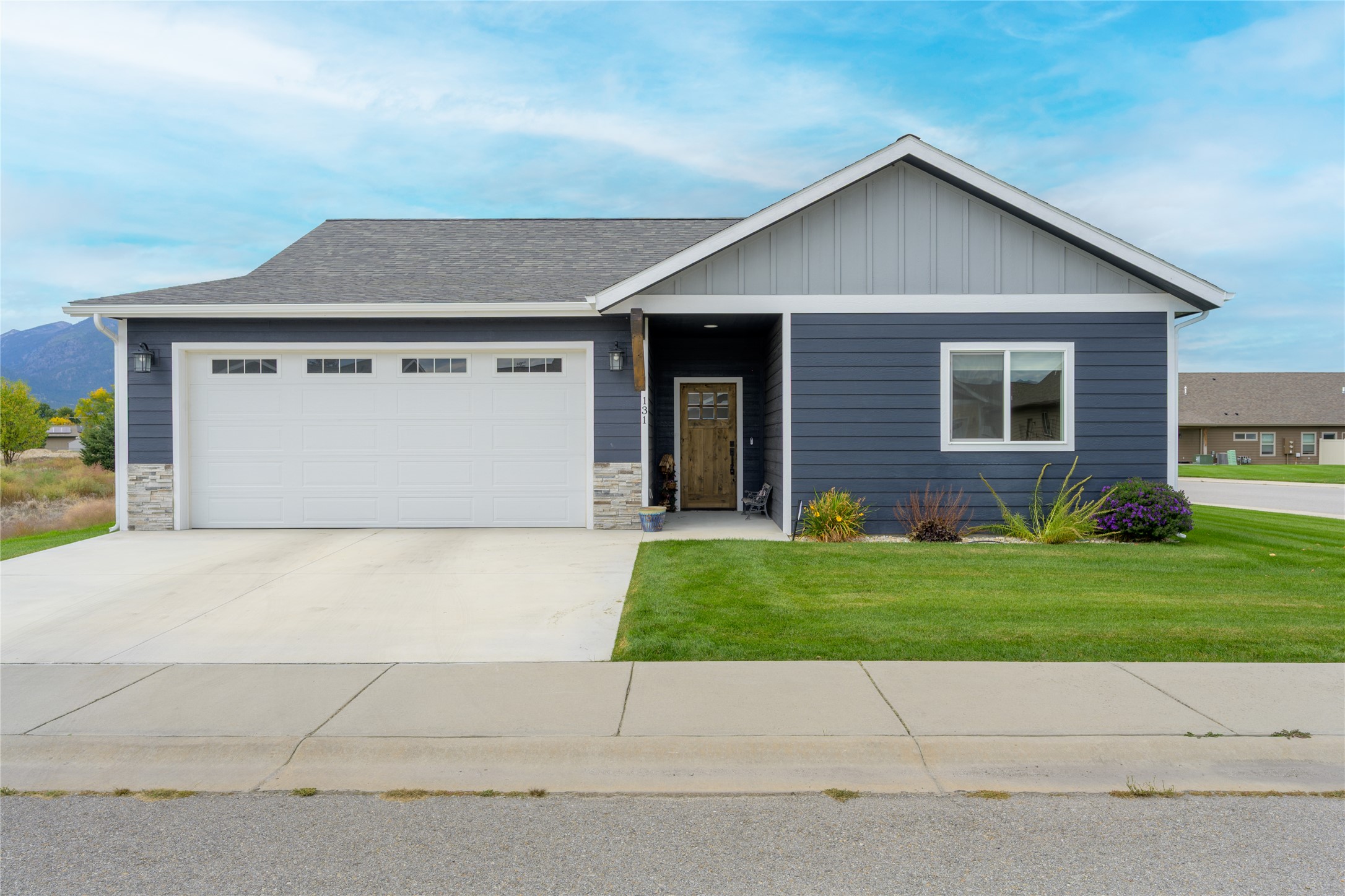 131 Winners Way Property Photo 1