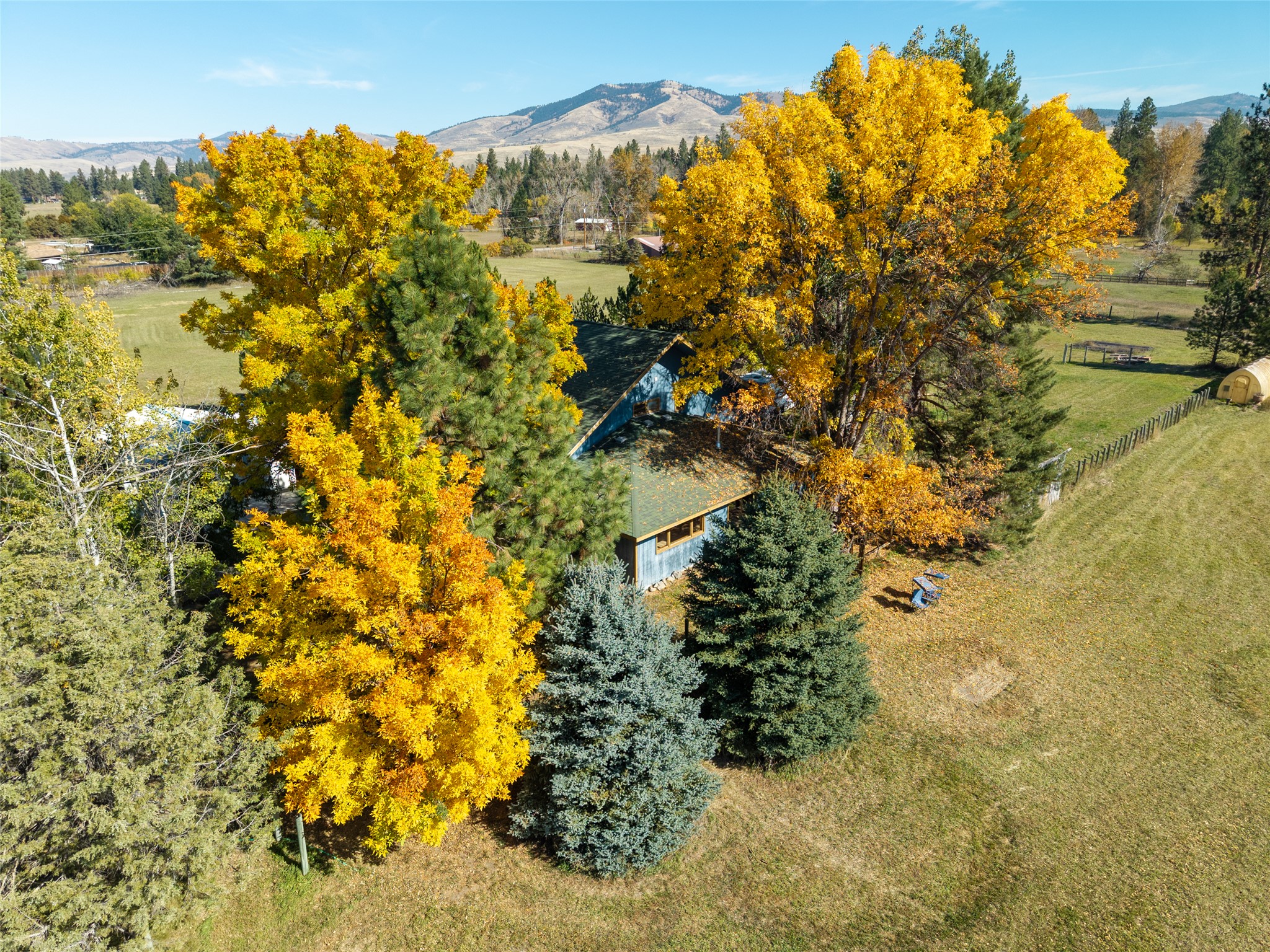 5808 Fox Trail Property Photo 5