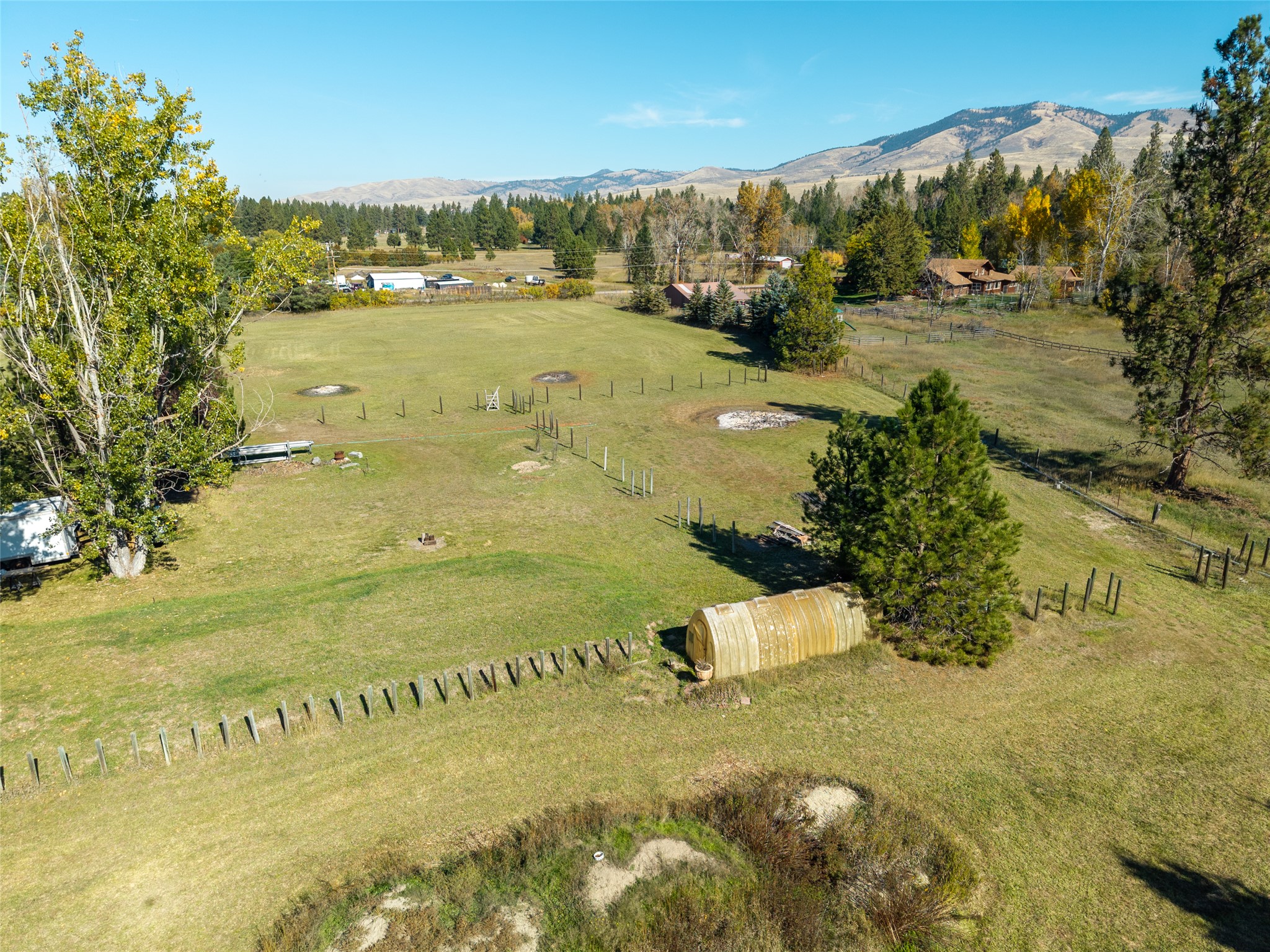 5808 Fox Trail Property Photo 6