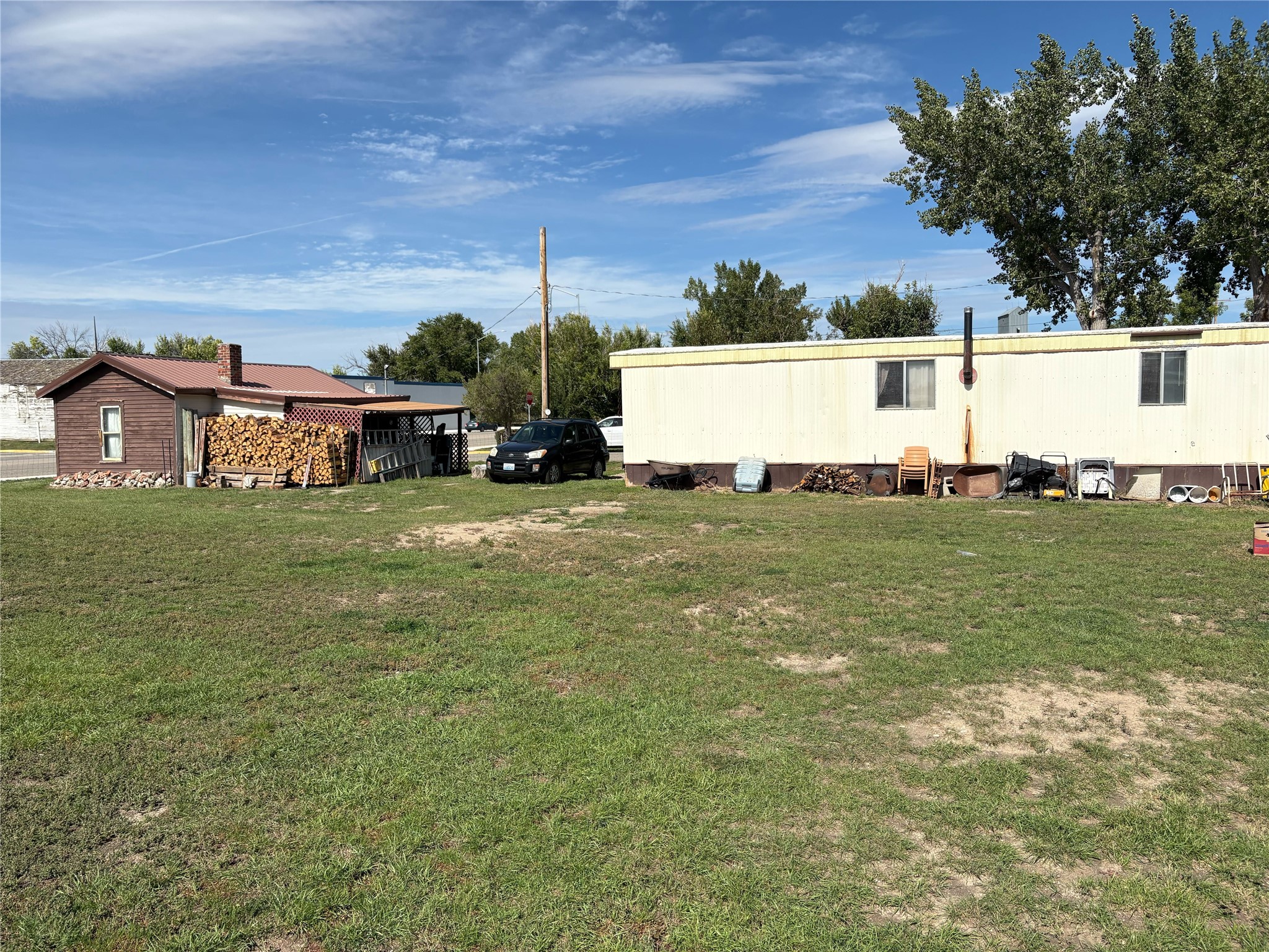 105 E Wheeler Street Property Photo 1