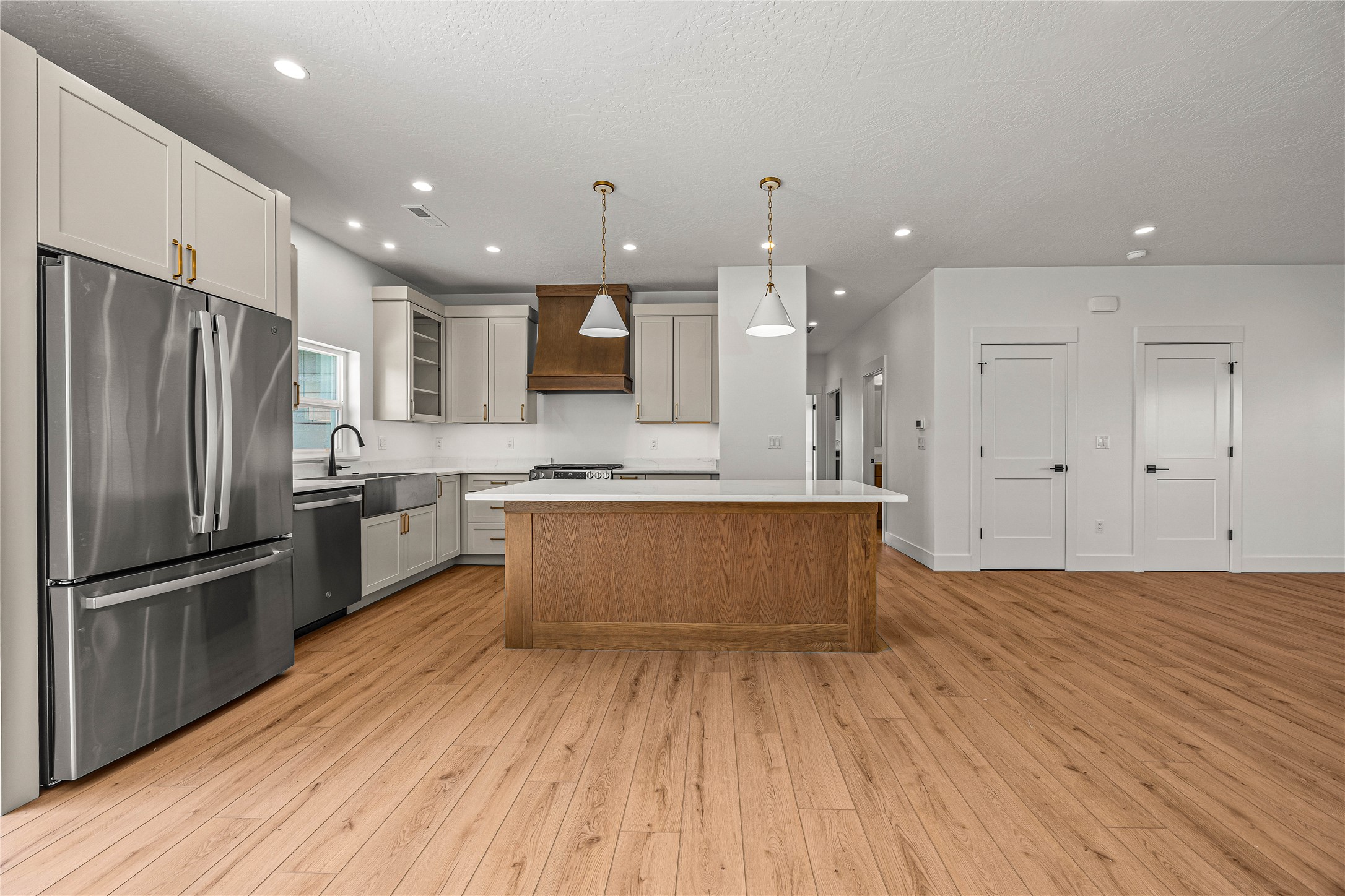 5213 Bronco Court Property Photo 10