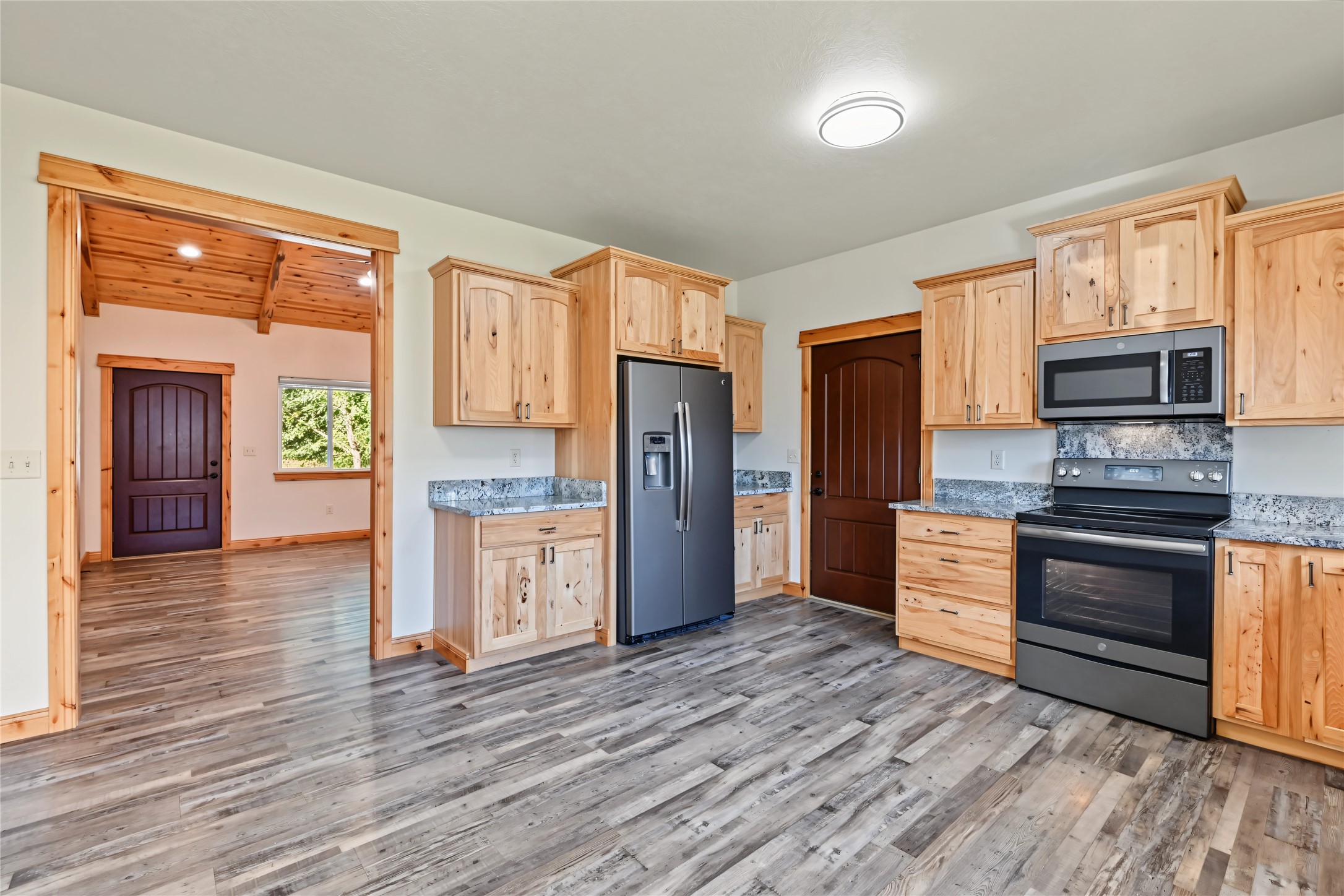 324 E Meany Street Property Photo 10