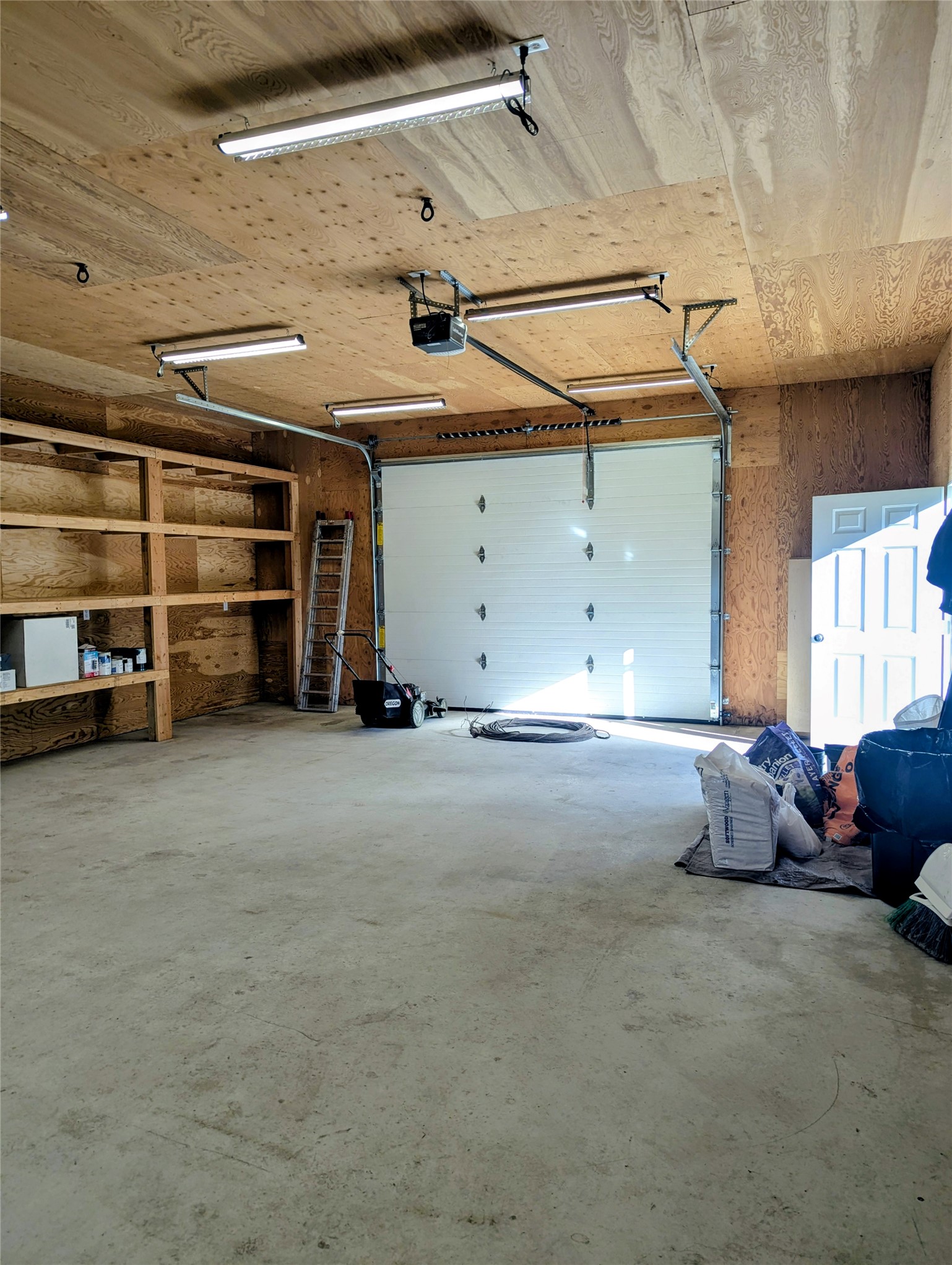 845 Berne Road Property Photo 8