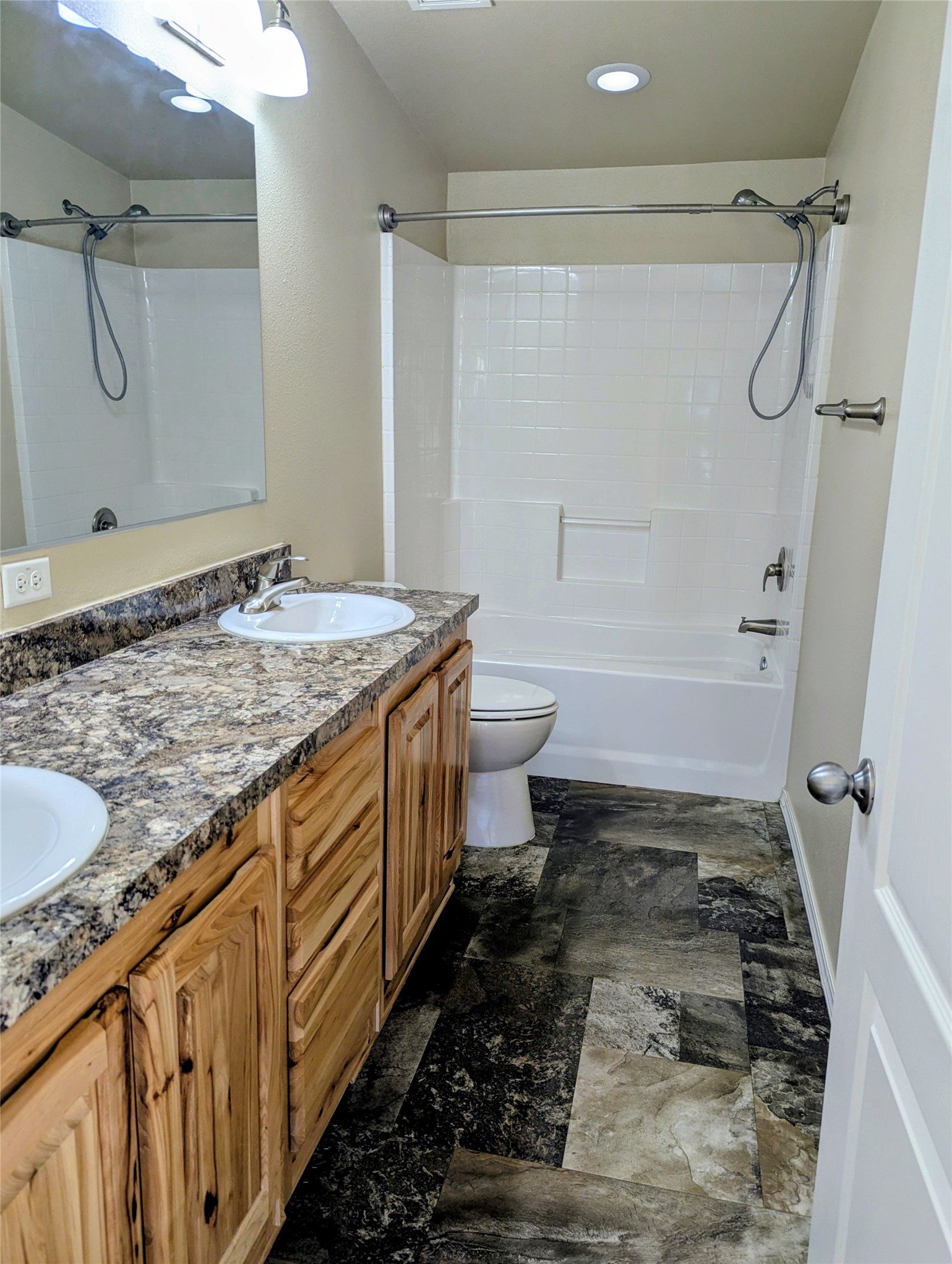 845 Berne Road Property Photo 17
