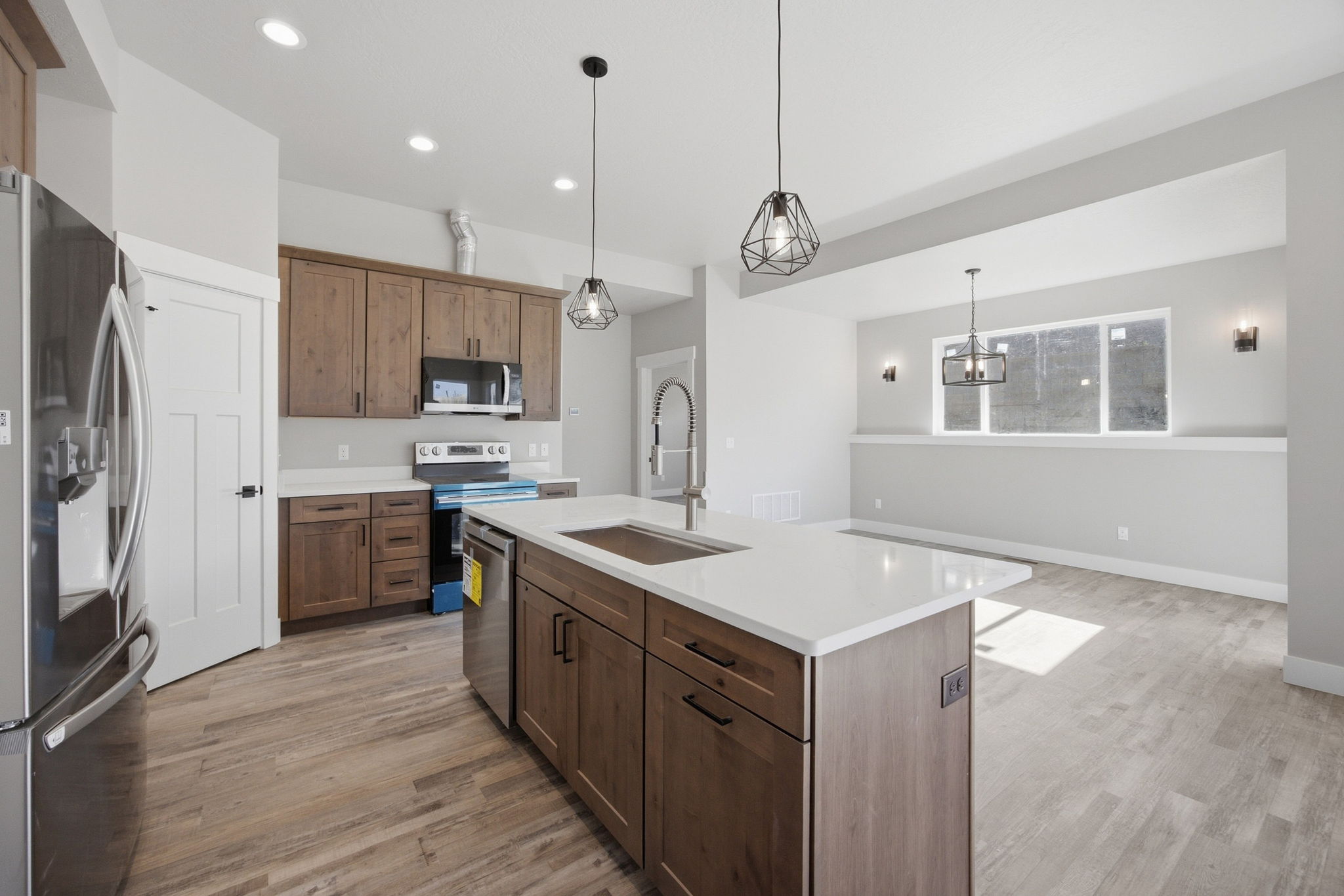 7118 Helenka Rose Drive Property Photo 16