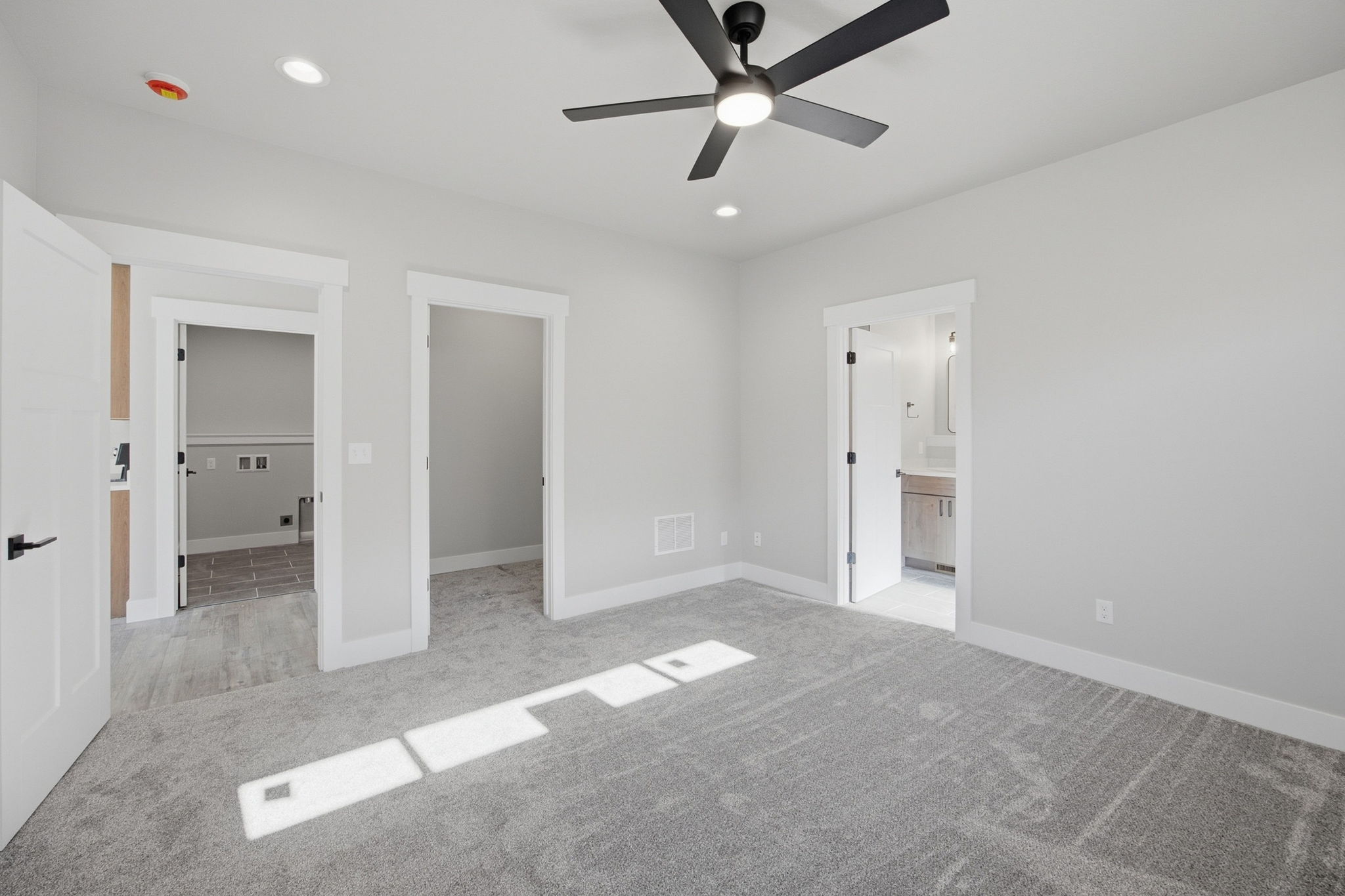 7118 Helenka Rose Drive Property Photo 24