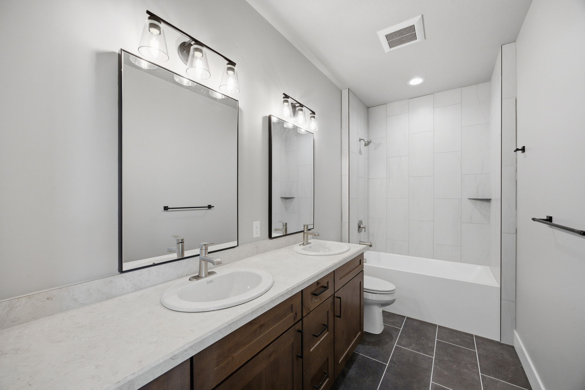 7118 Helenka Rose Drive Property Photo 31