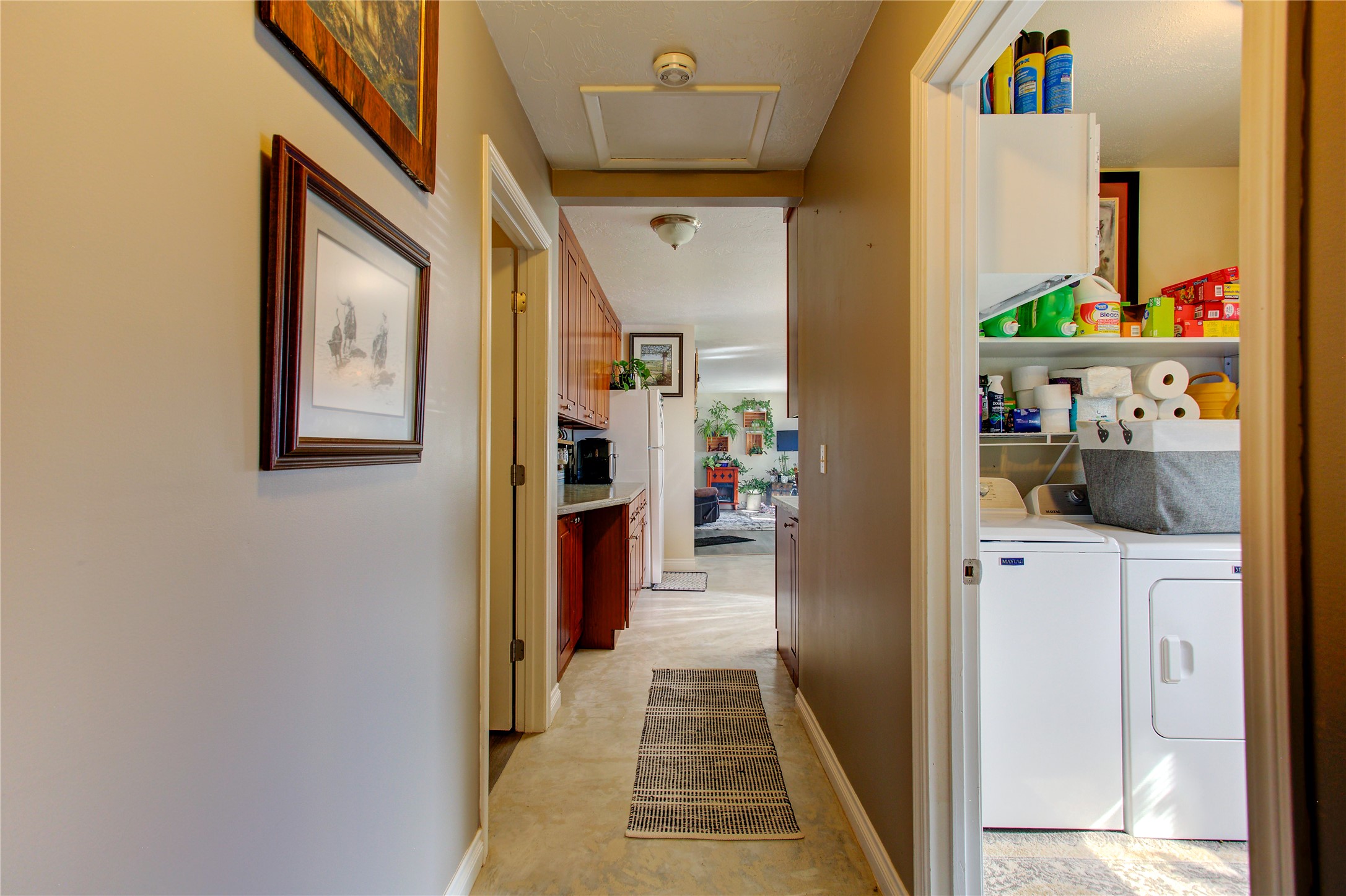 3710 E Riggs Street Property Photo 15
