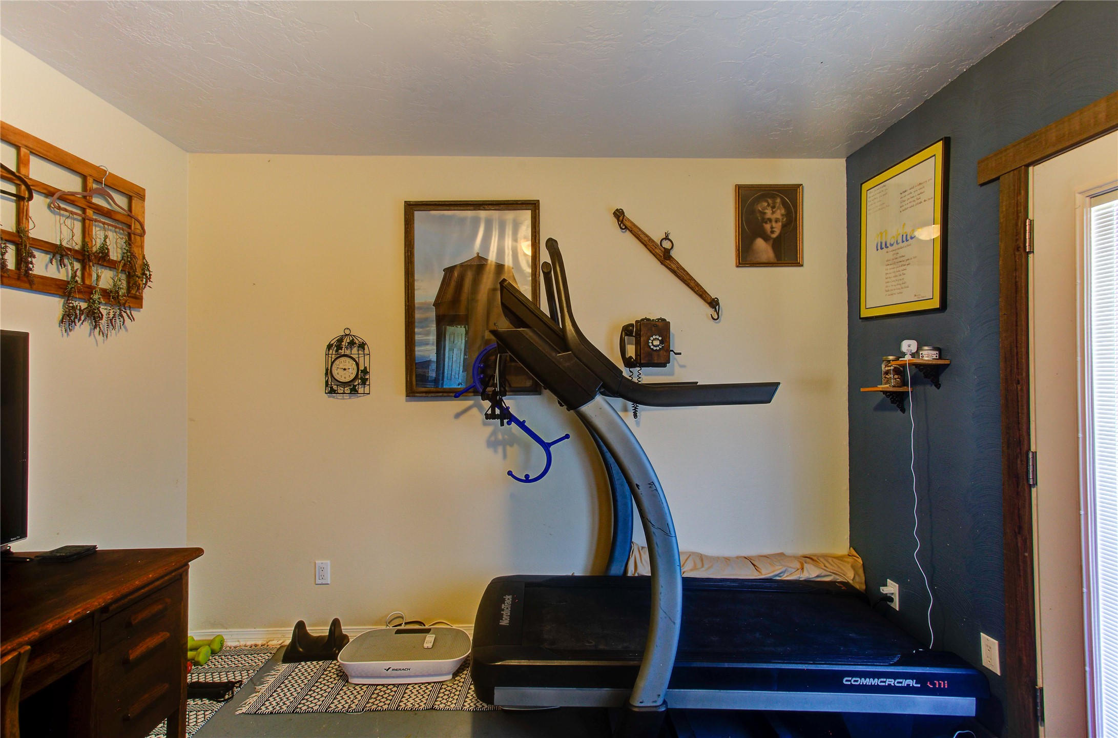 3710 E Riggs Street Property Photo 16