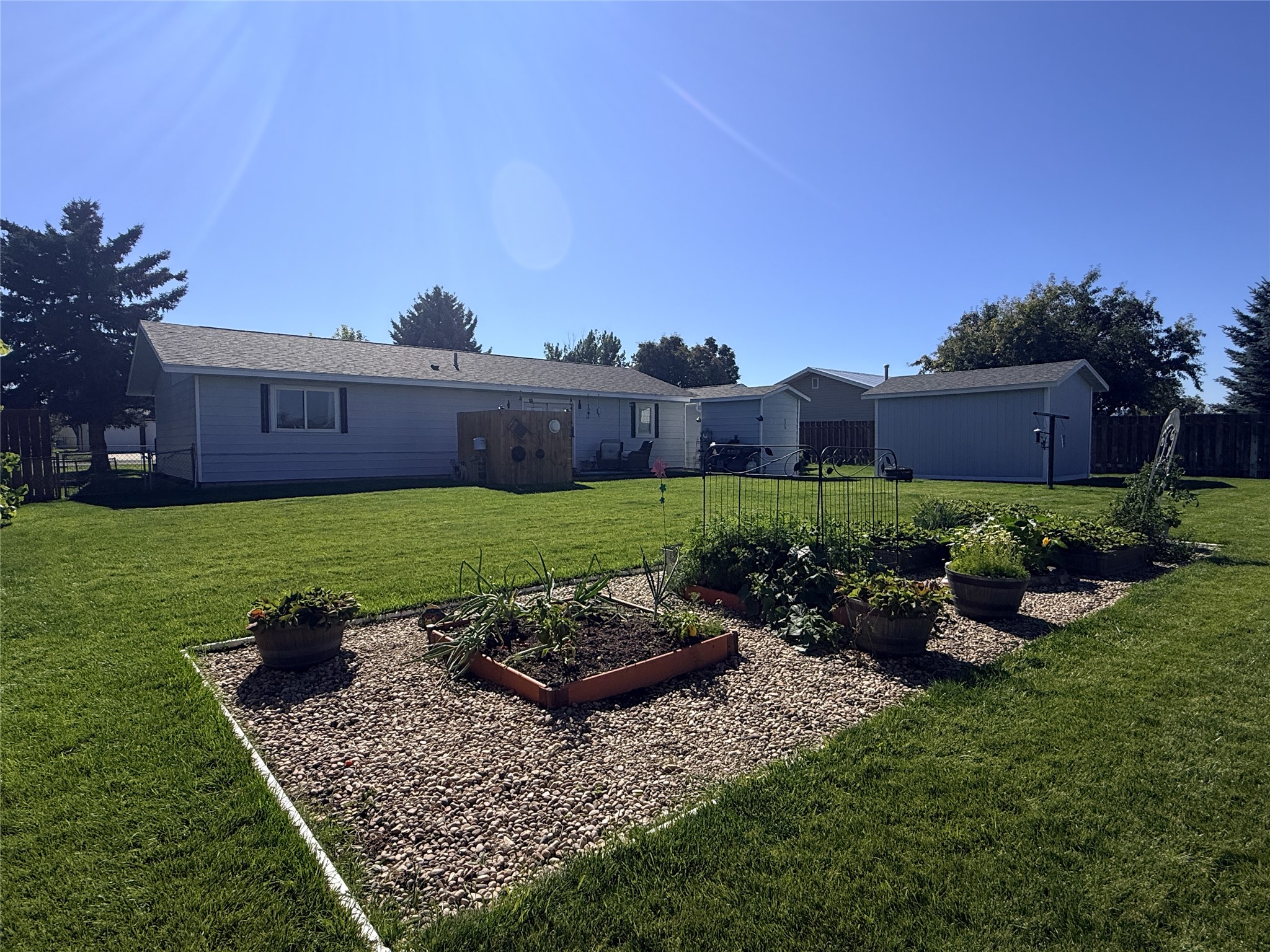 3710 E Riggs Street Property Photo 27