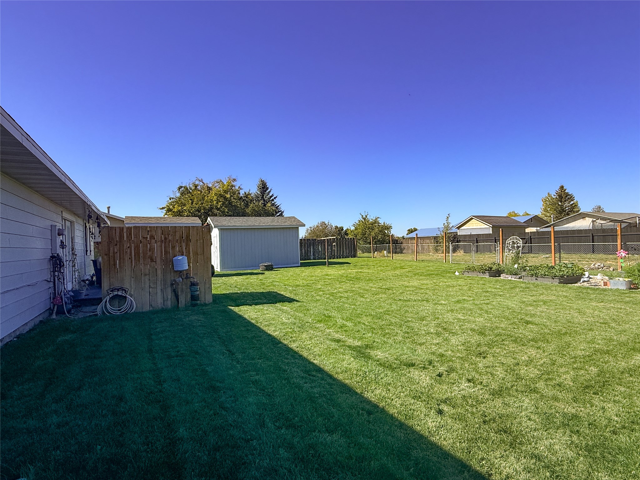 3710 E Riggs Street Property Photo 30