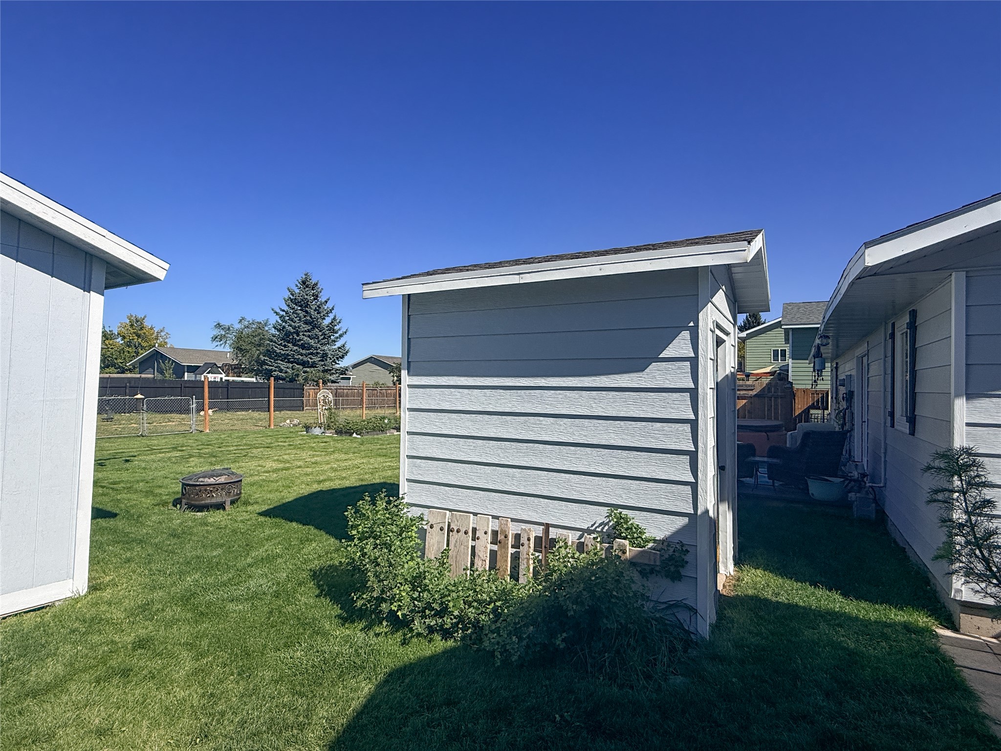 3710 E Riggs Street Property Photo 34