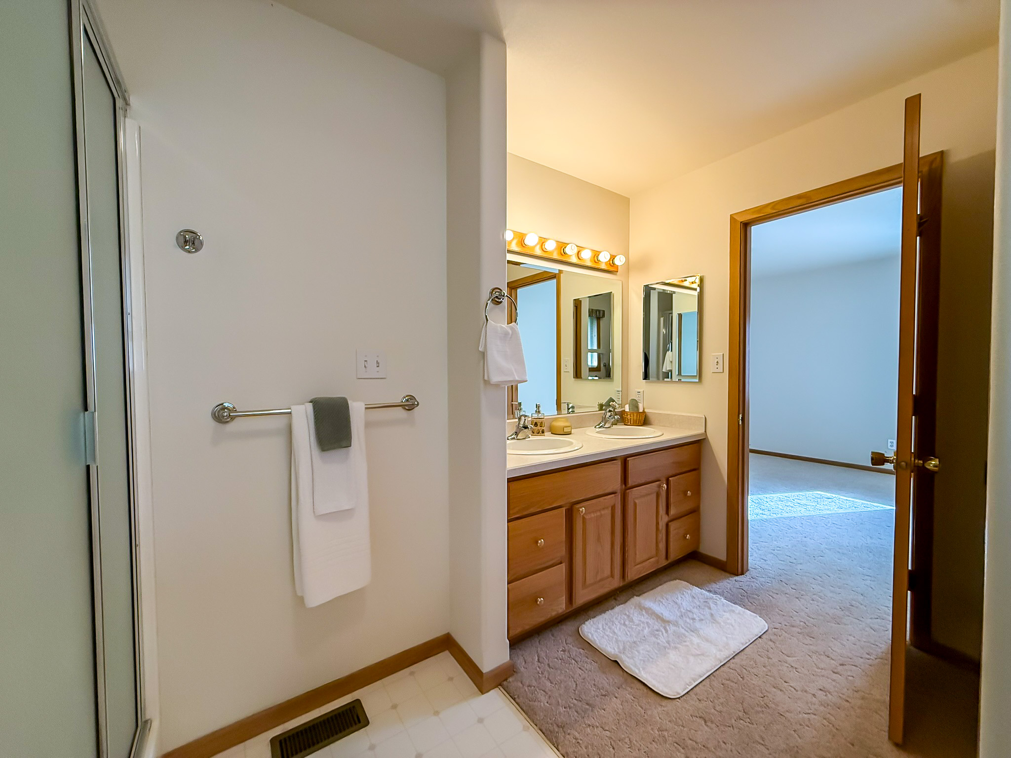 3204 Arbor Way 2-2 Property Photo 17