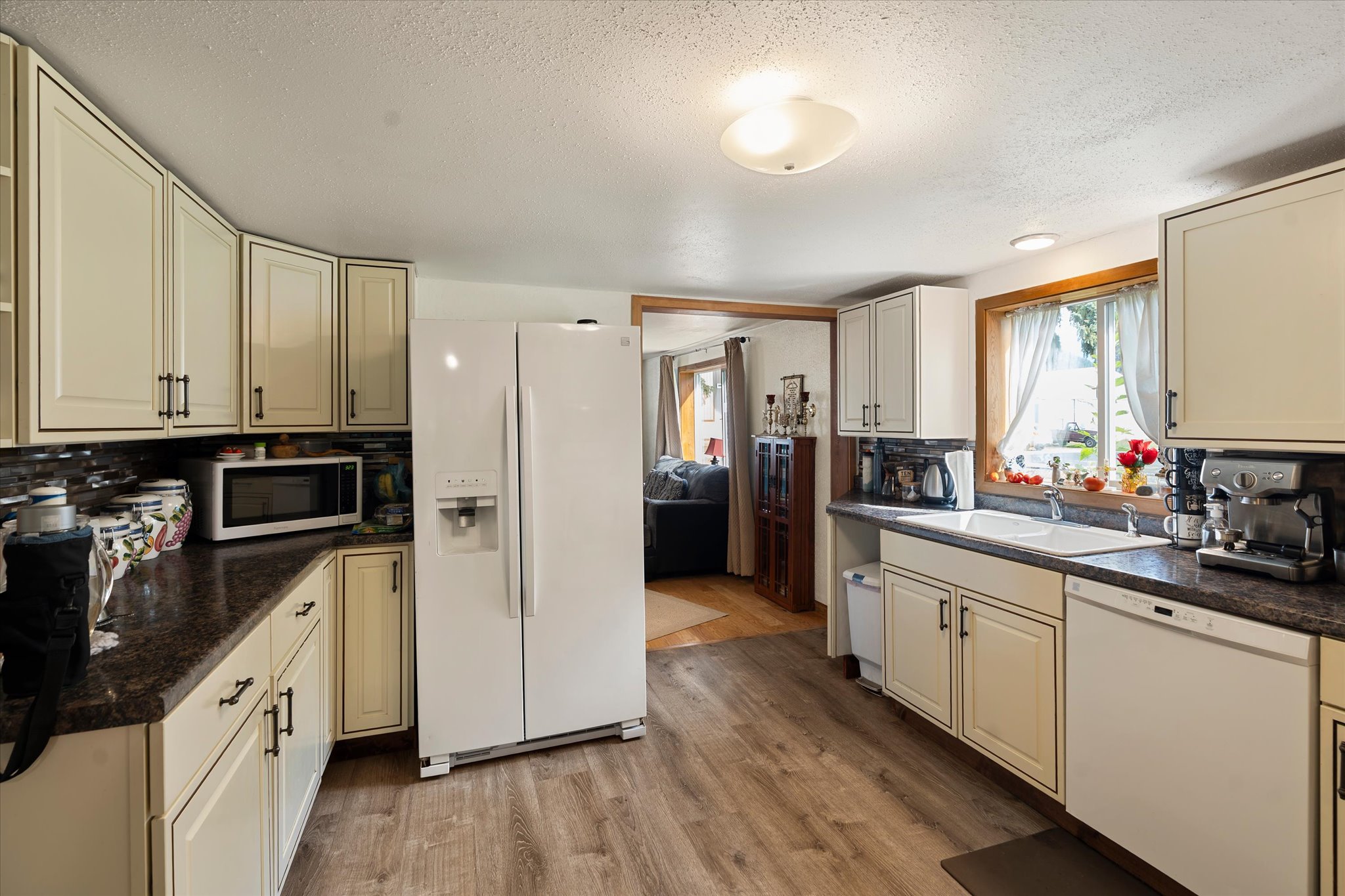 312 E Kootenai Avenue Property Photo 9