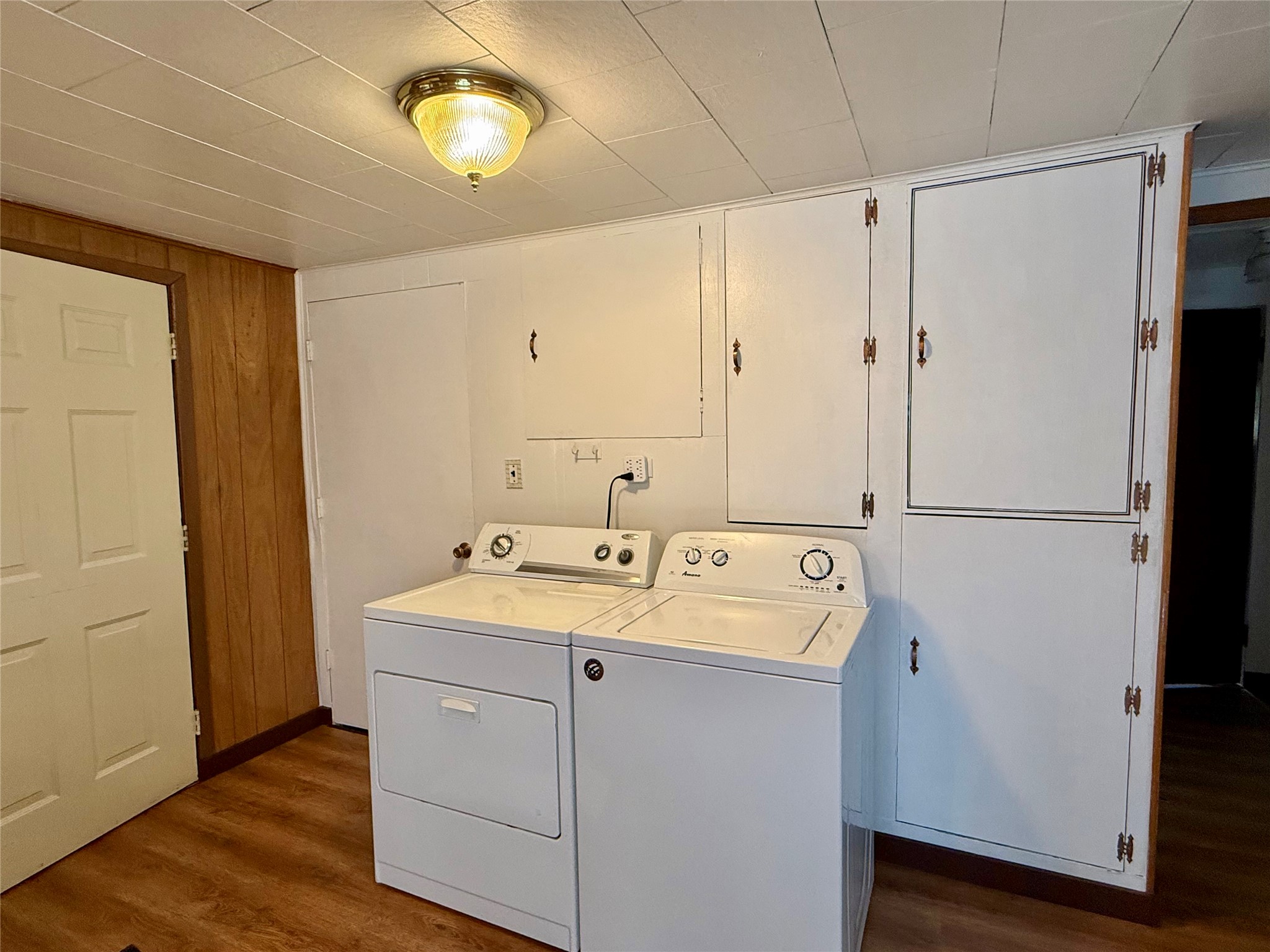 251 River Road W Property Photo 17