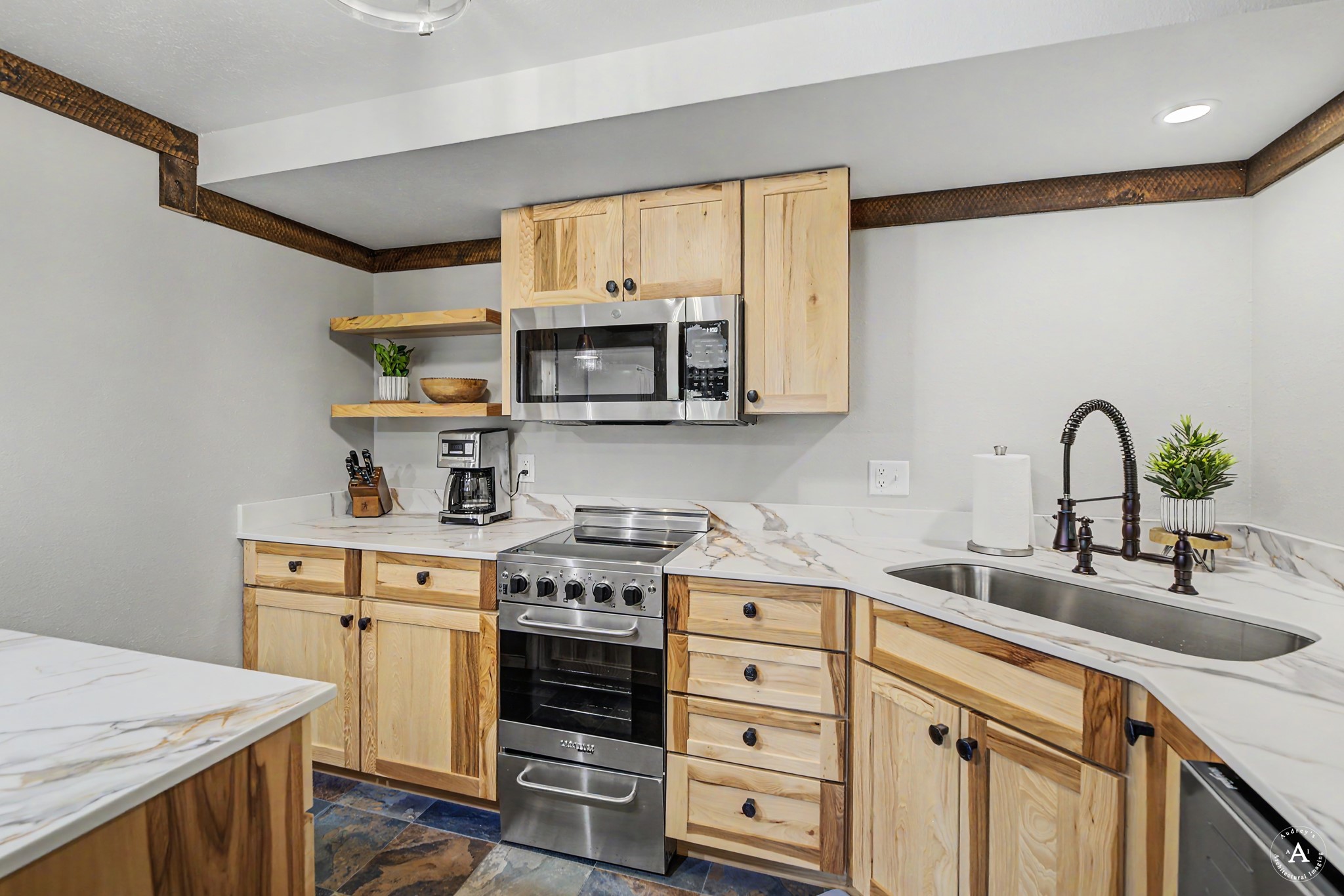 7 Leprechaun Lane Property Photo 14