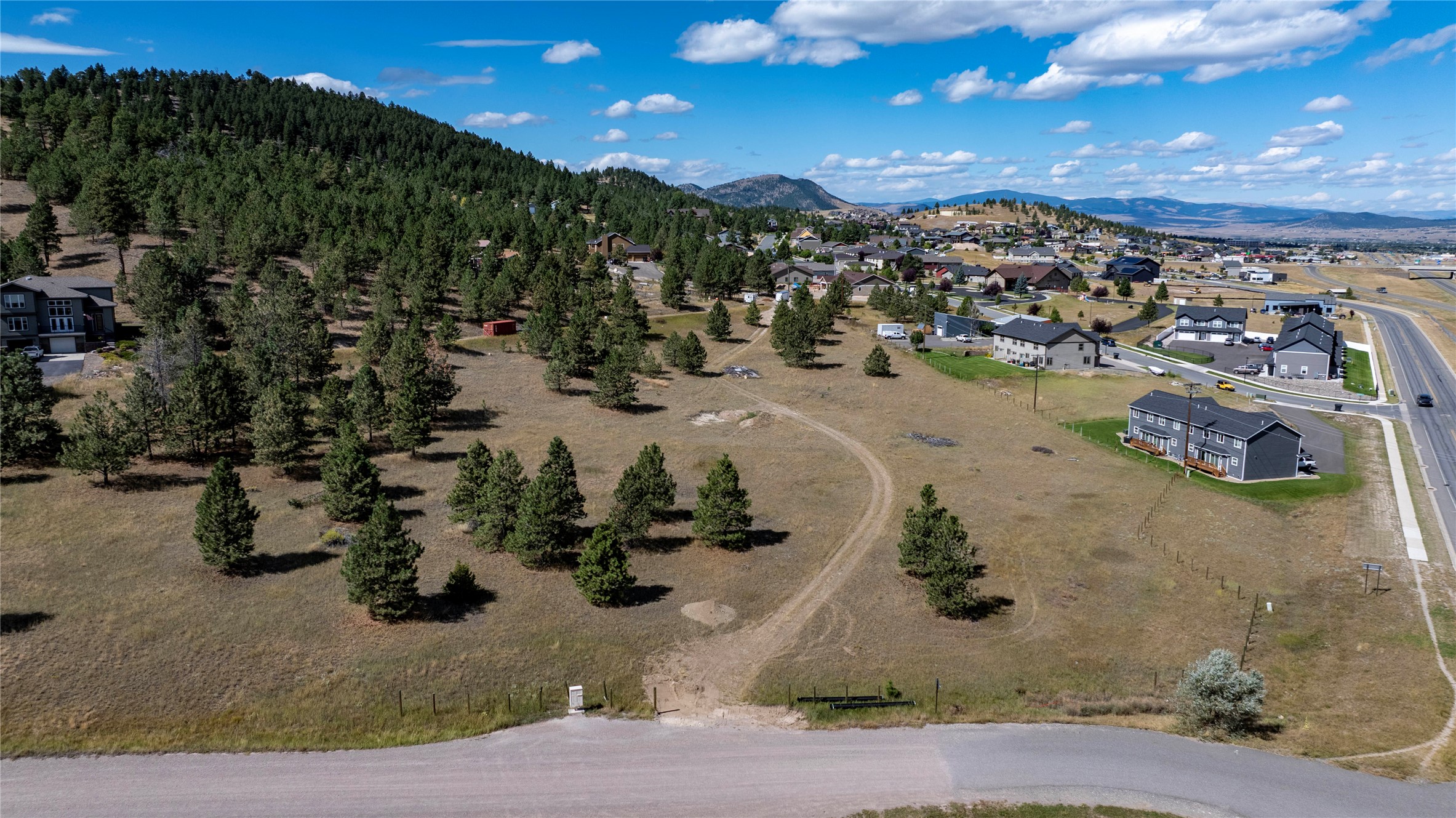7 Leprechaun Lane Property Photo 40