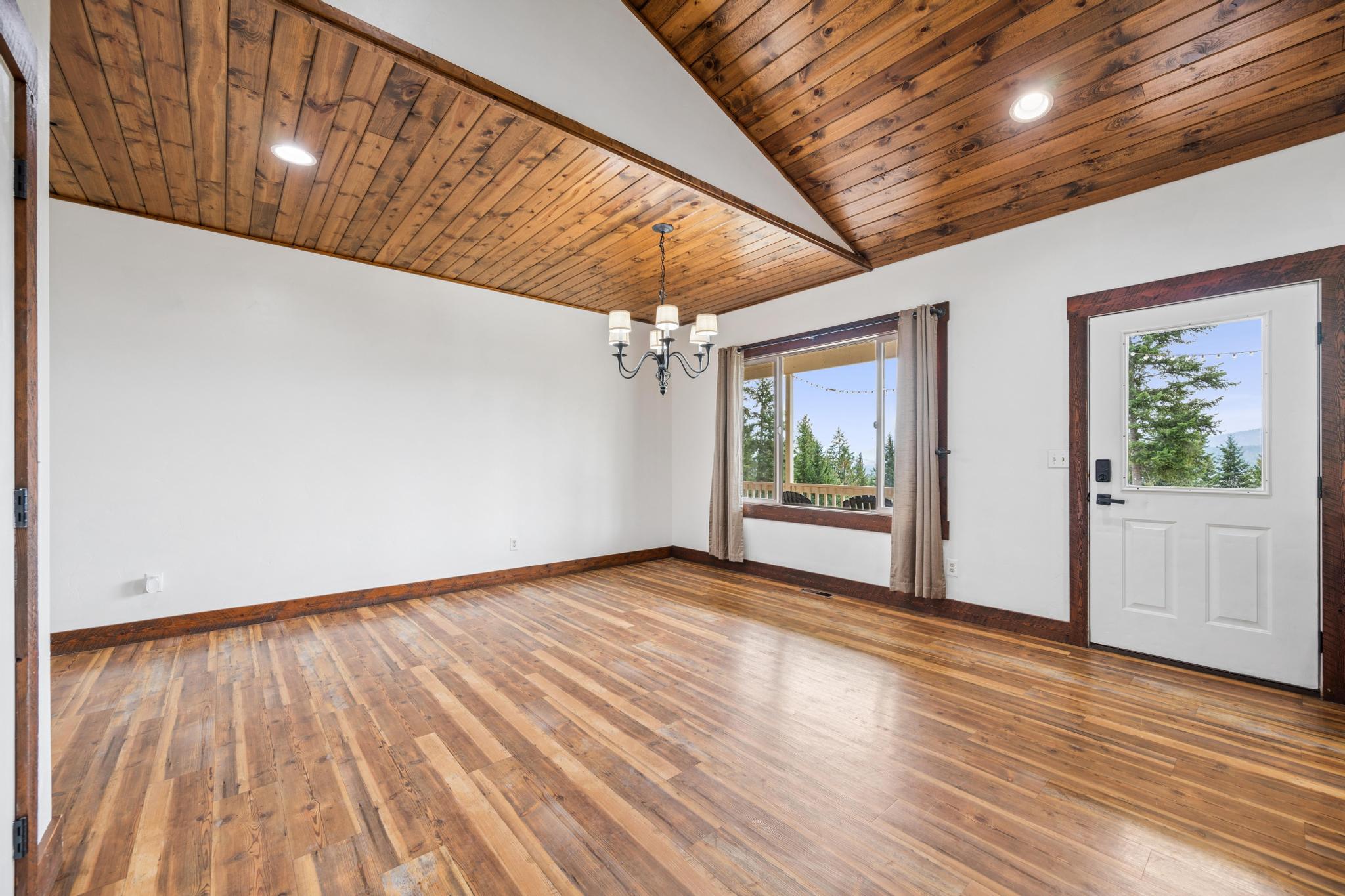 20689 Bower Lane Property Photo 21