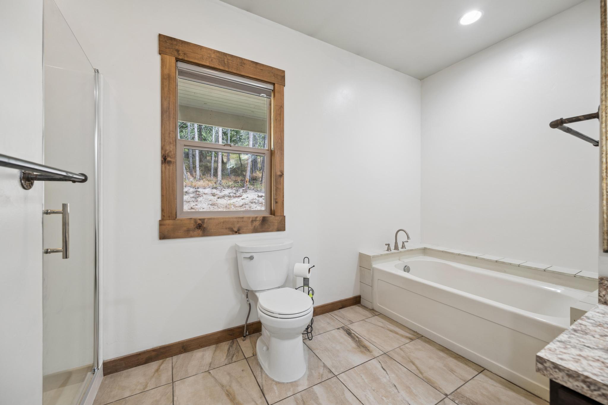 20689 Bower Lane Property Photo 29