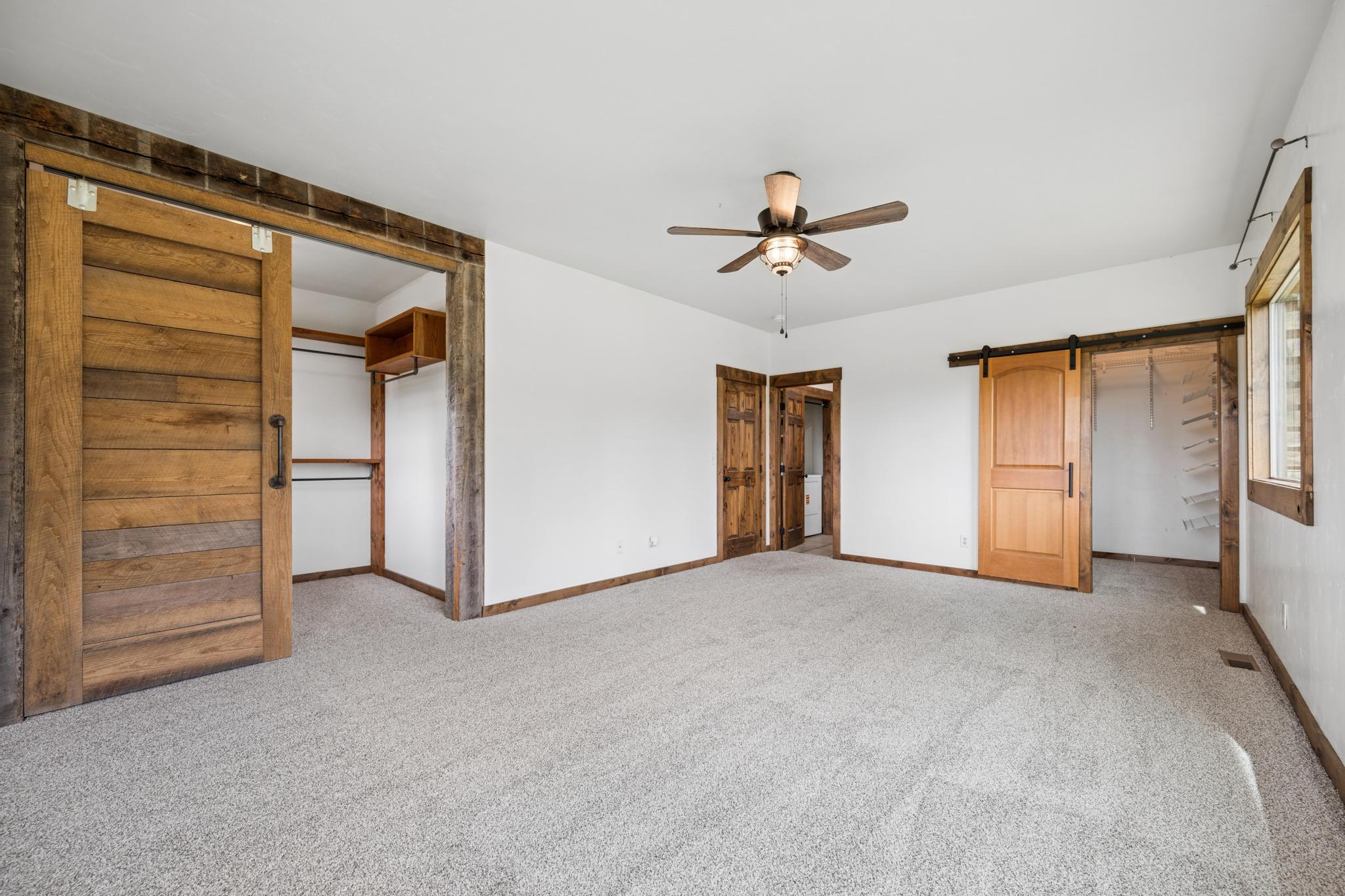20689 Bower Lane Property Photo 33