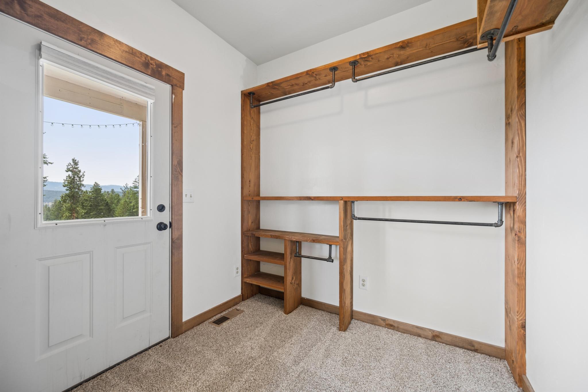 20689 Bower Lane Property Photo 35